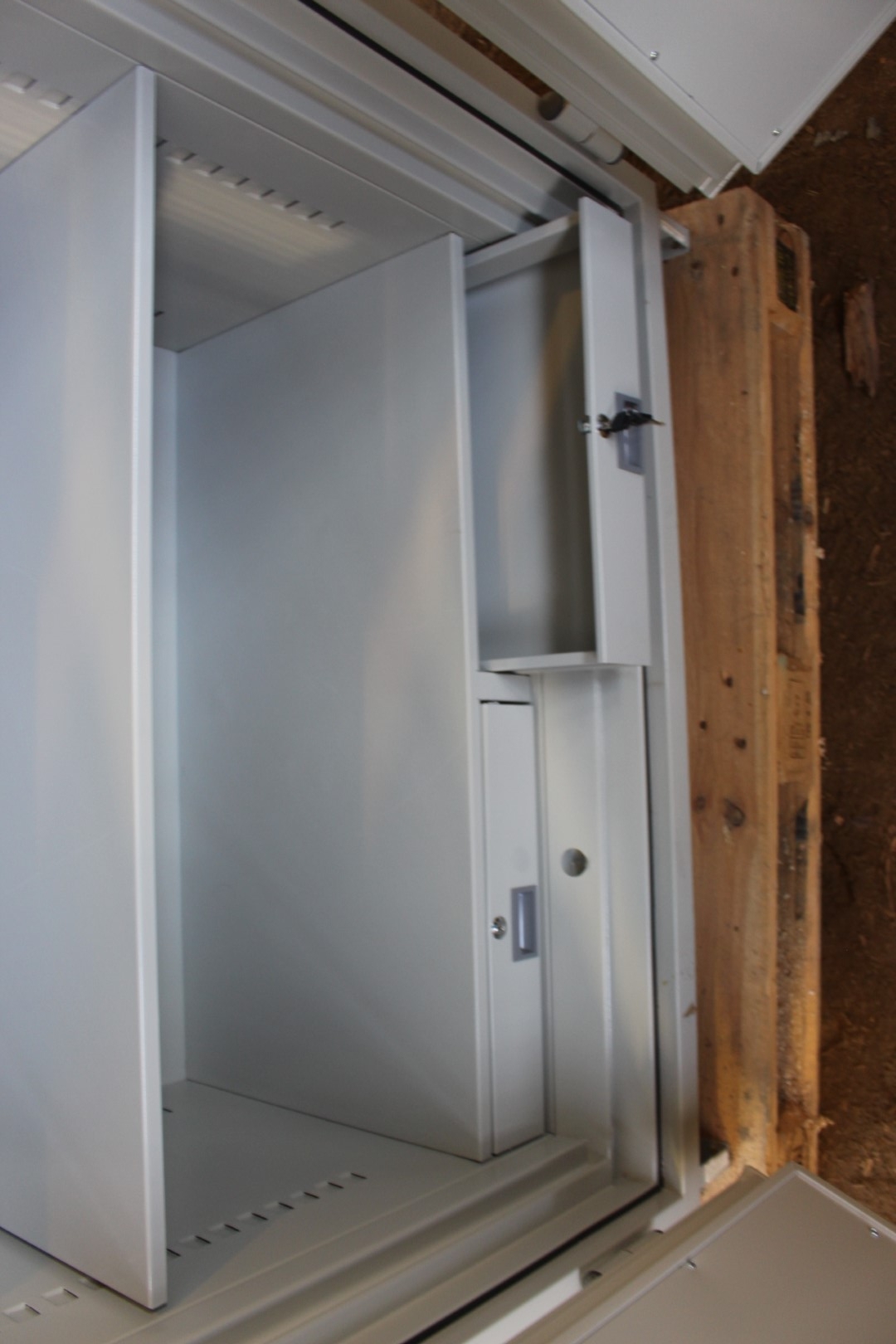 Safe Diplomat Rdl450 Fire Class 120 Code Ps Auction We Value