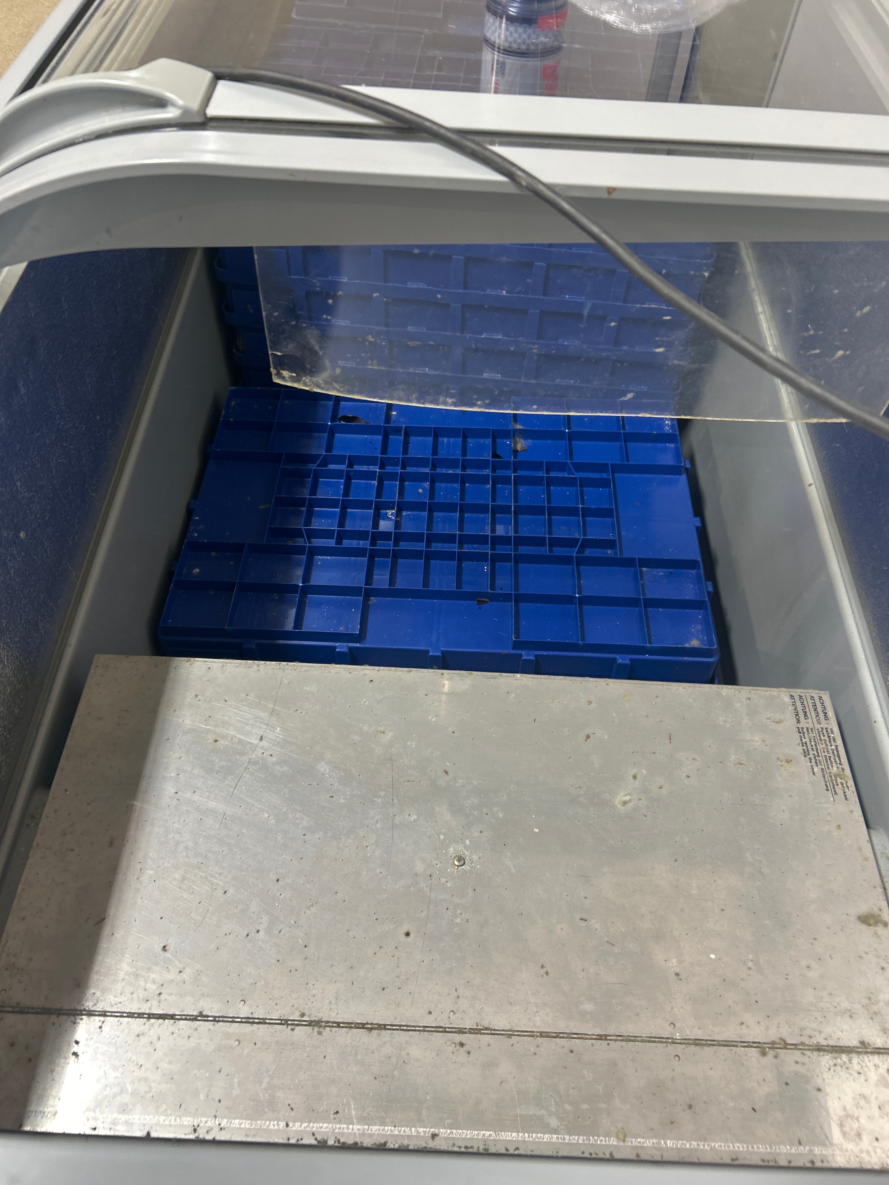 Freezer boxes 2 pcs - AHT MIAMI 250(U)L VSAD - PS Auction - We
