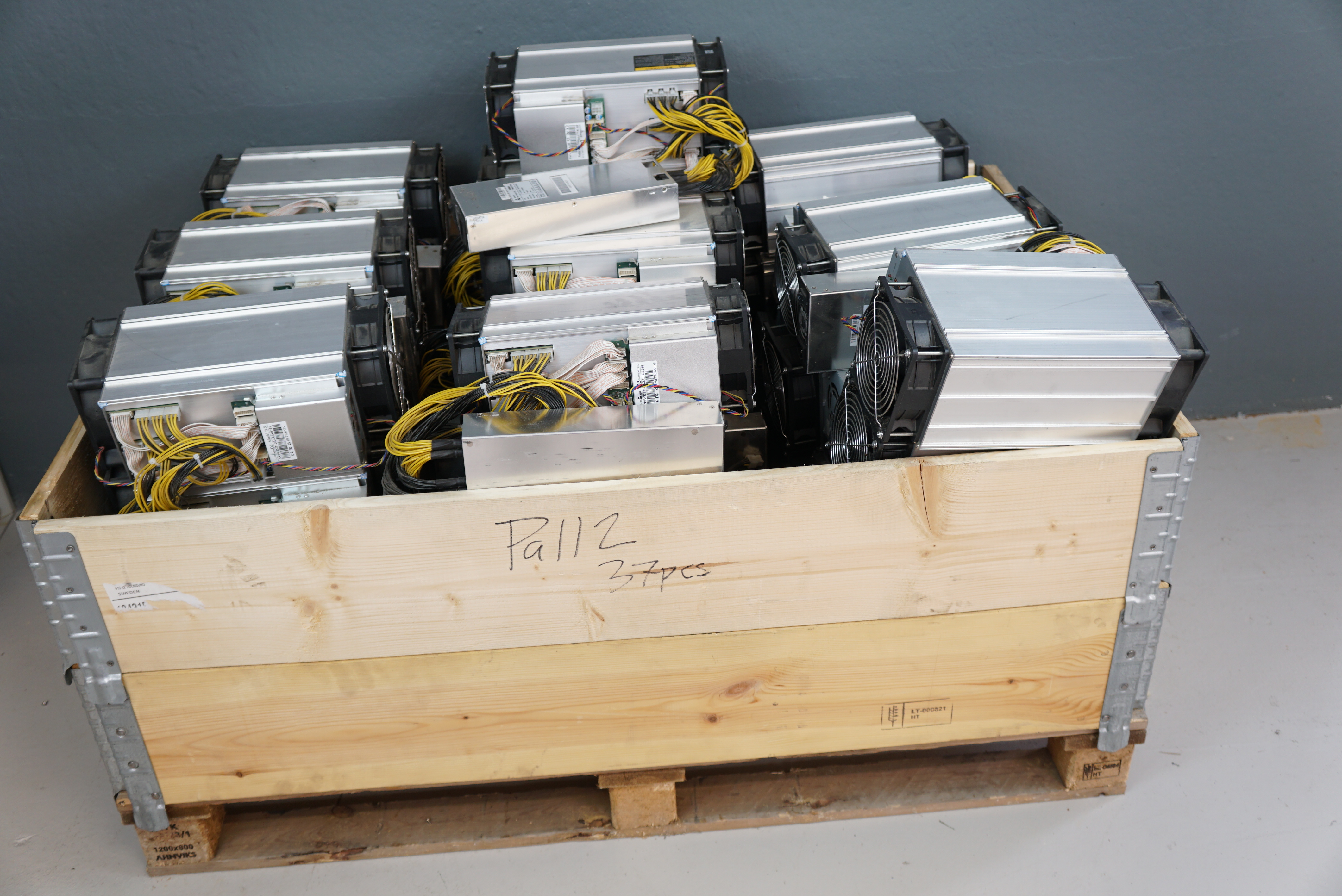 Antminer/Avalon miner | Crypto miners, 37 pcs - PS Auction - We value the  future - Largest in net auctions