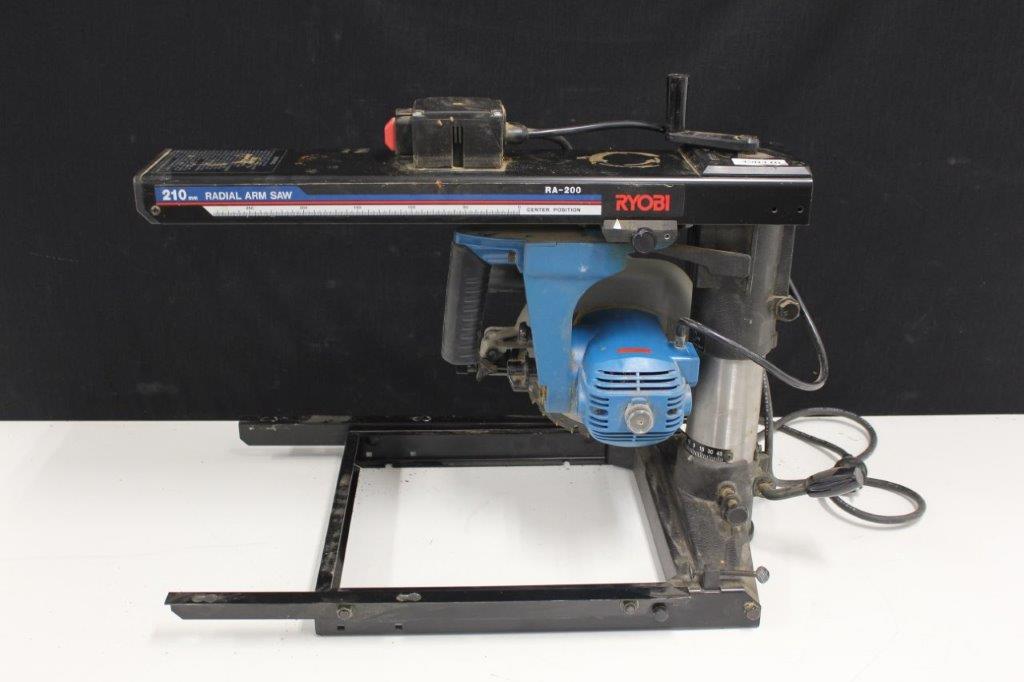 Radial arm saw the Ryobi RA-200 - PS 