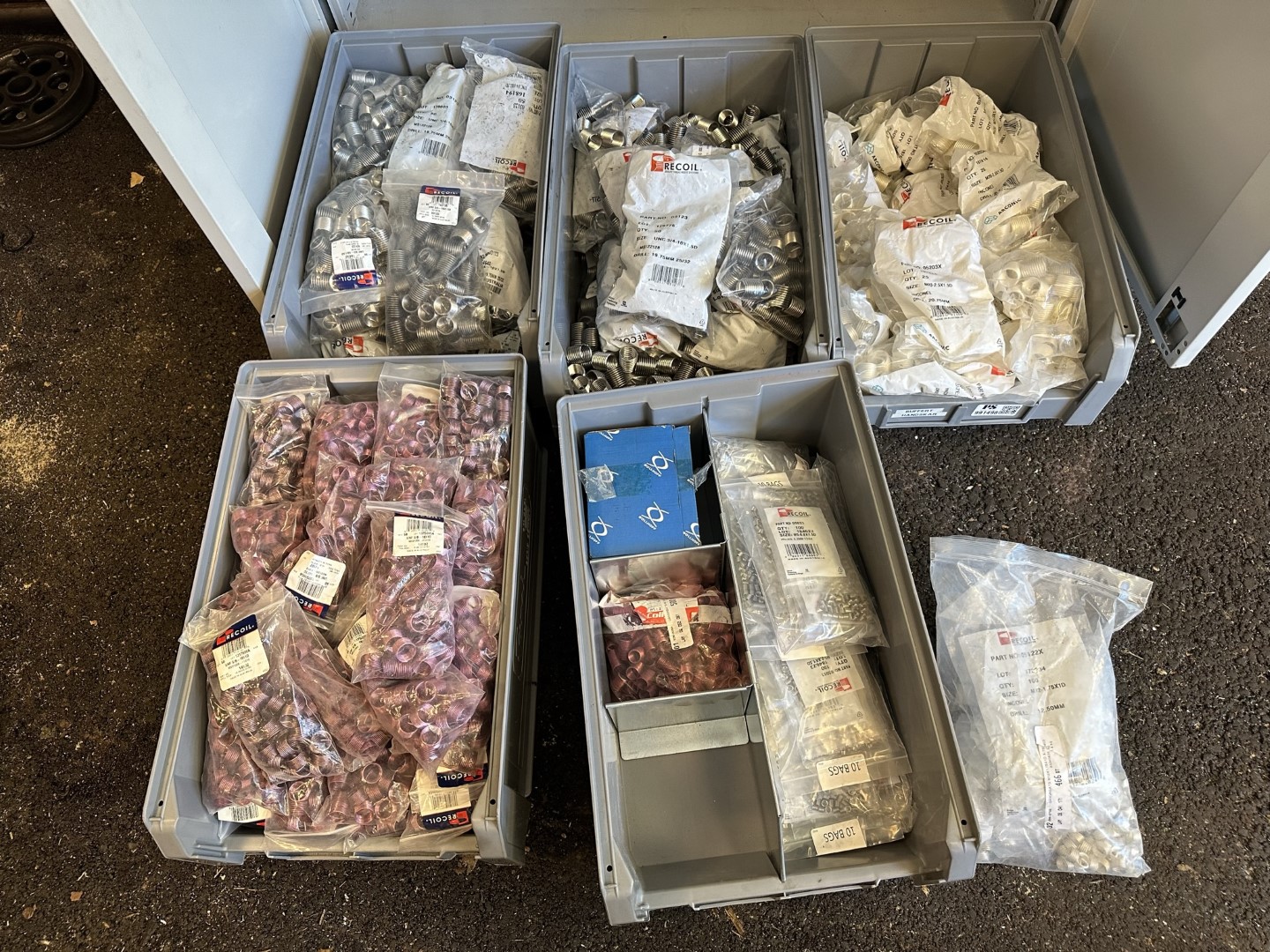Large batch of Heli-Coil and Recoil insert threads - PS Auction - We ...
