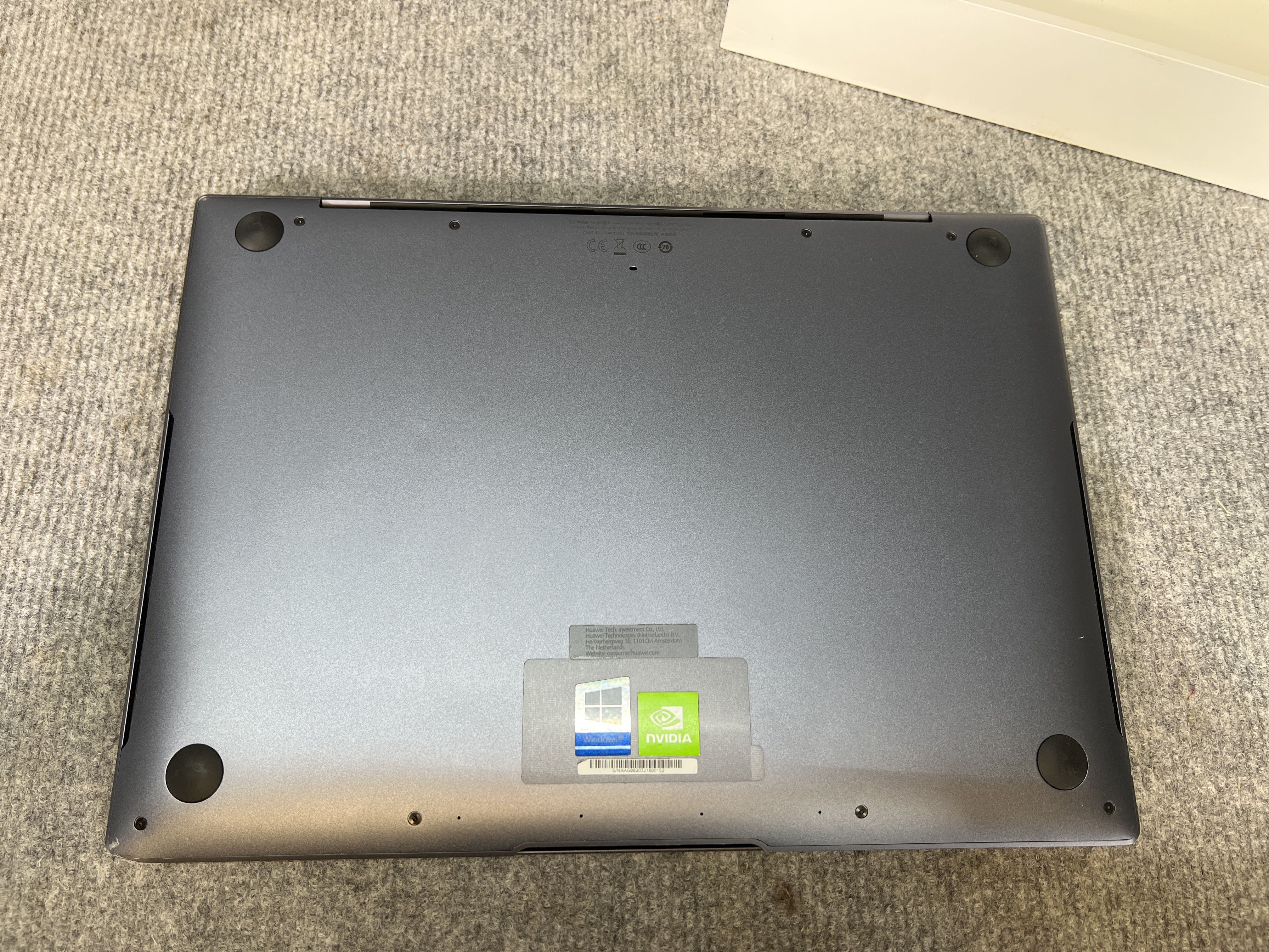 Laptop, Huawei MateBook X Pro Signature Edition - Repair