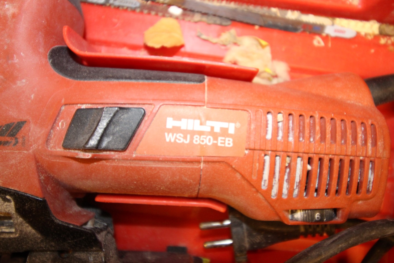 Jigsaw & hole saw set (Hilti WSJ 850EB) PS Auction We value the future Largest in net