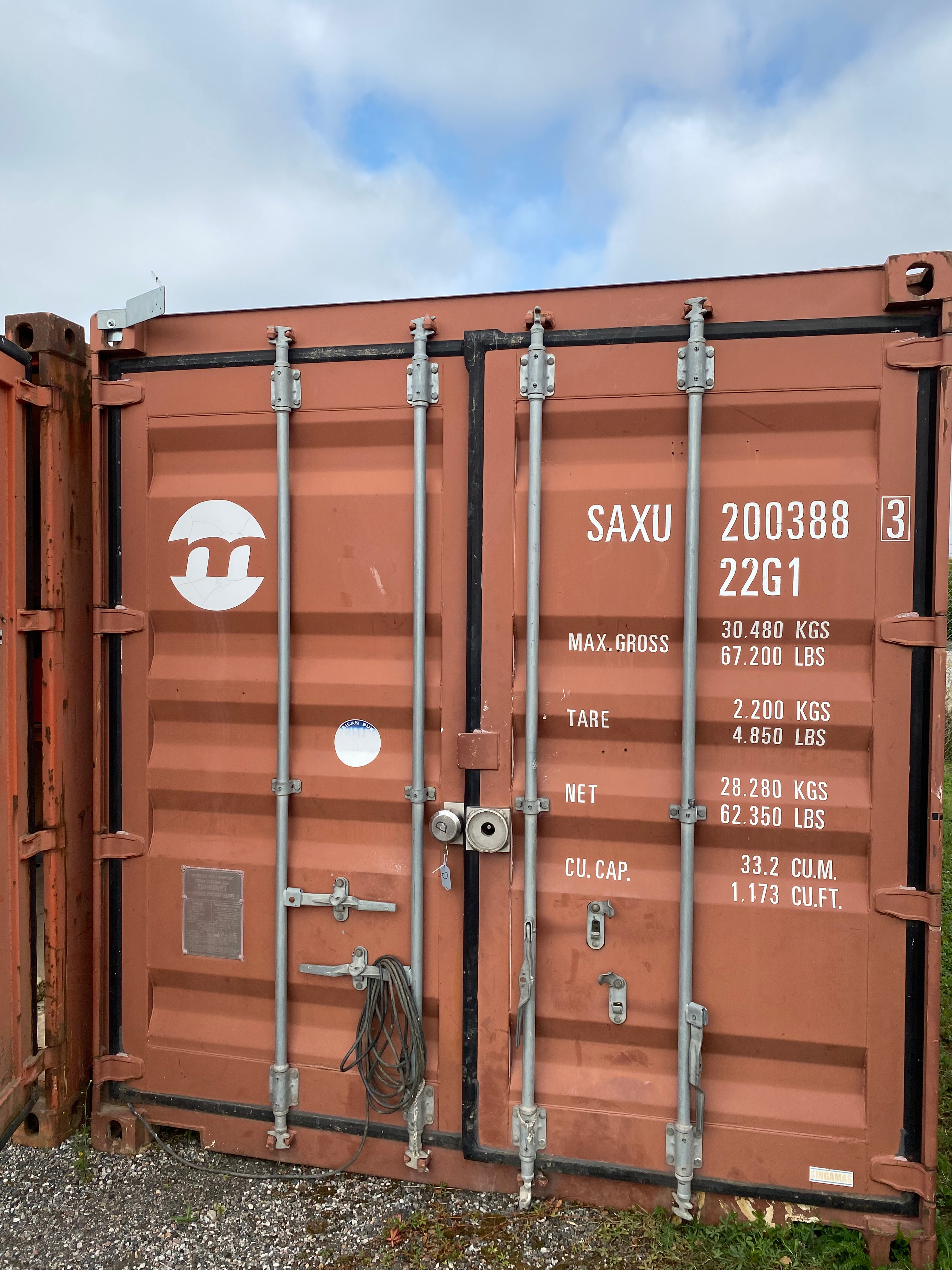 20 foot container with puck lock - PS Auction - We value the future ...