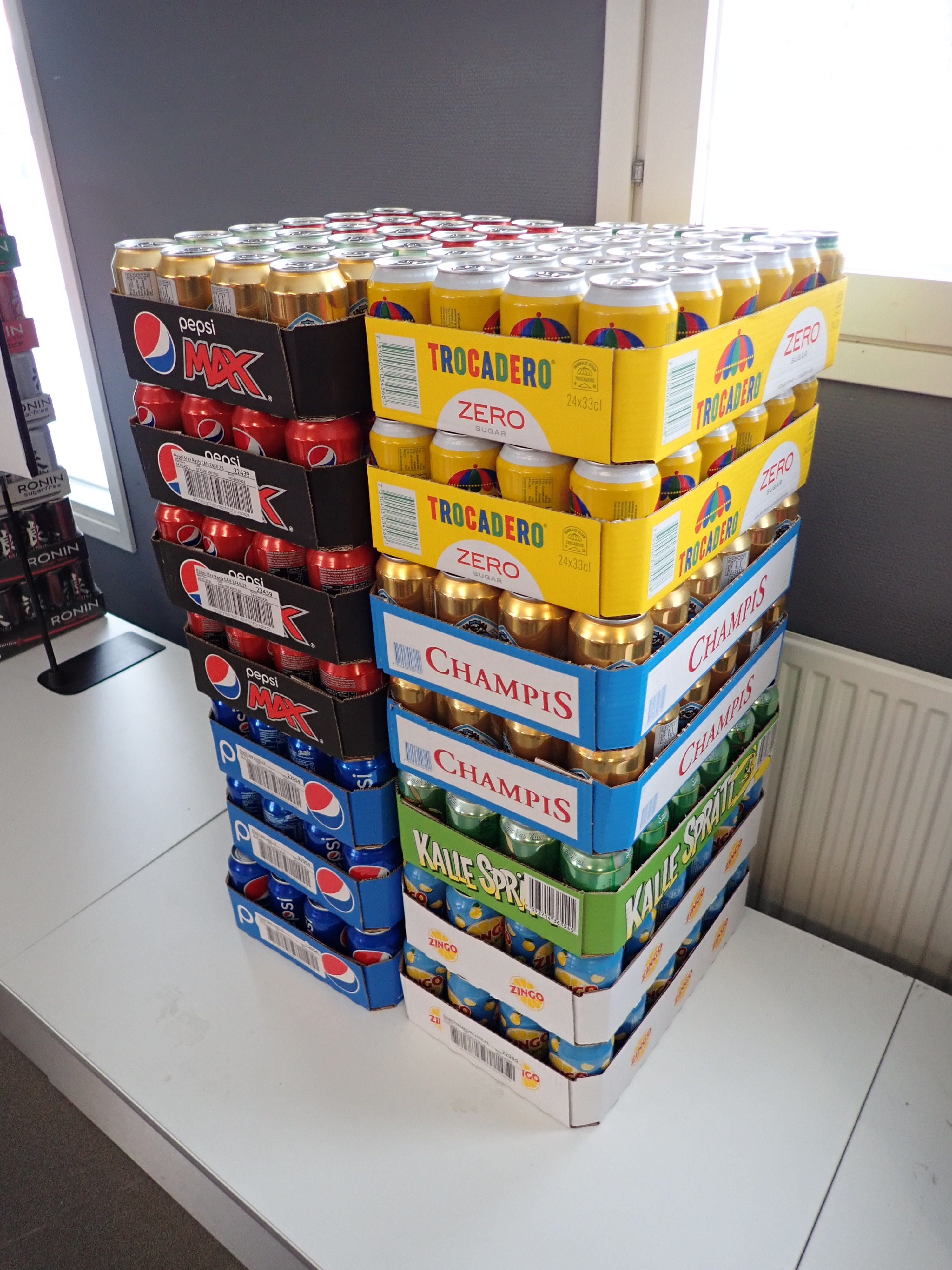 14 Pieces Tiles Drink - PS Auction - We value the future - Largest