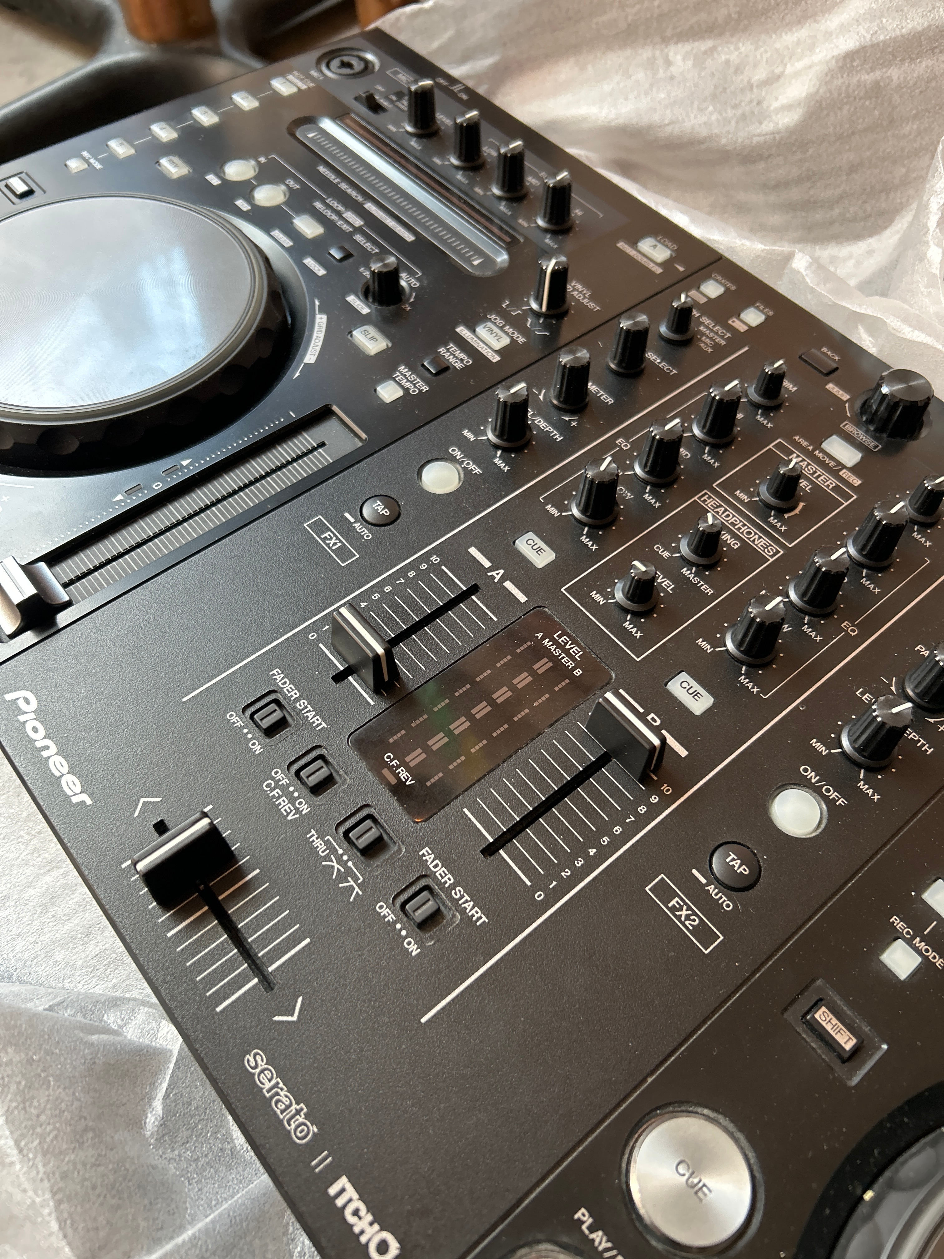 Pioneer DDJ-S1 - PS Auction - We value the future - Largest in net