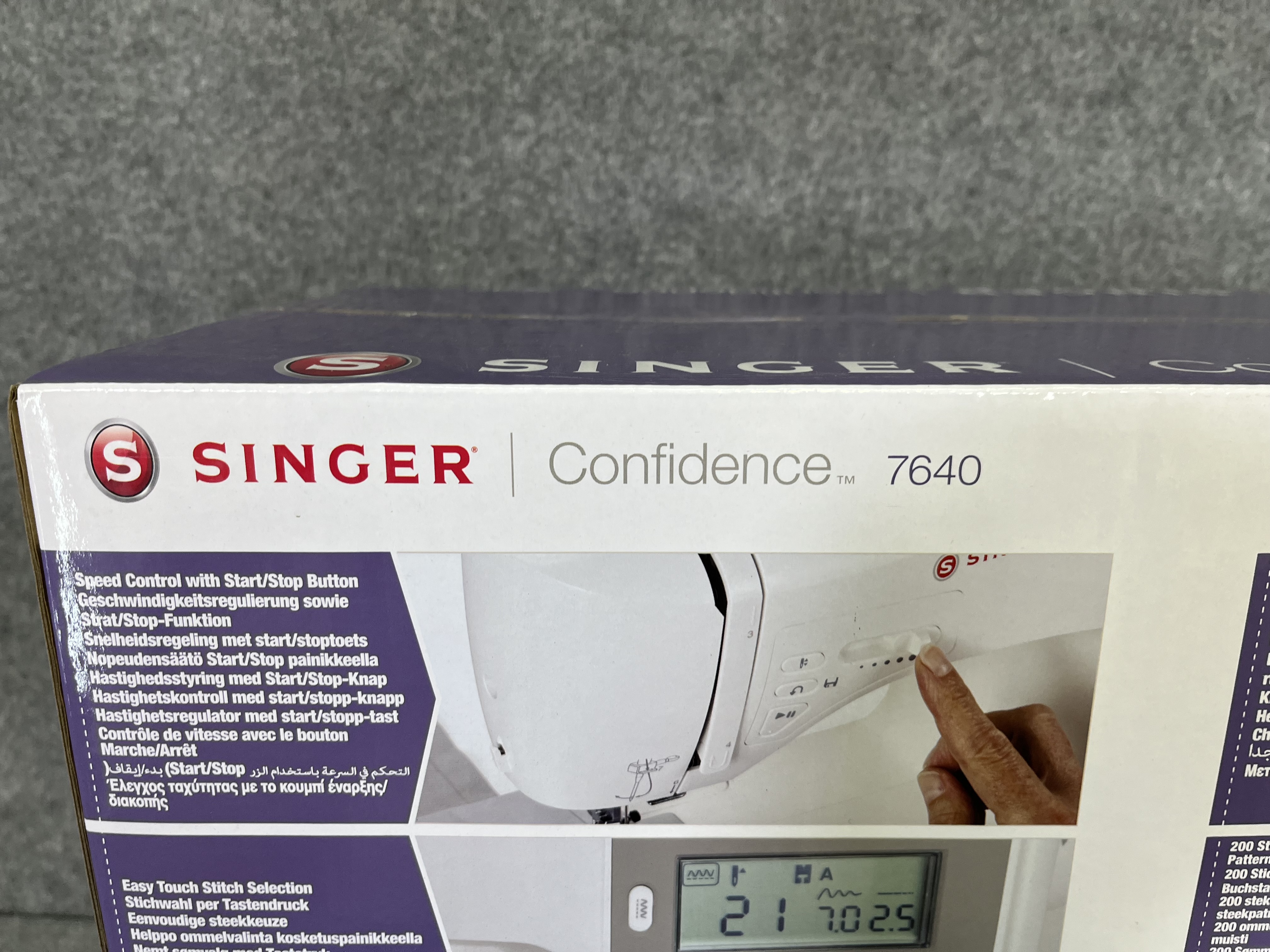 Singer Sewing machine Confidence 7640 (New in box) - PS