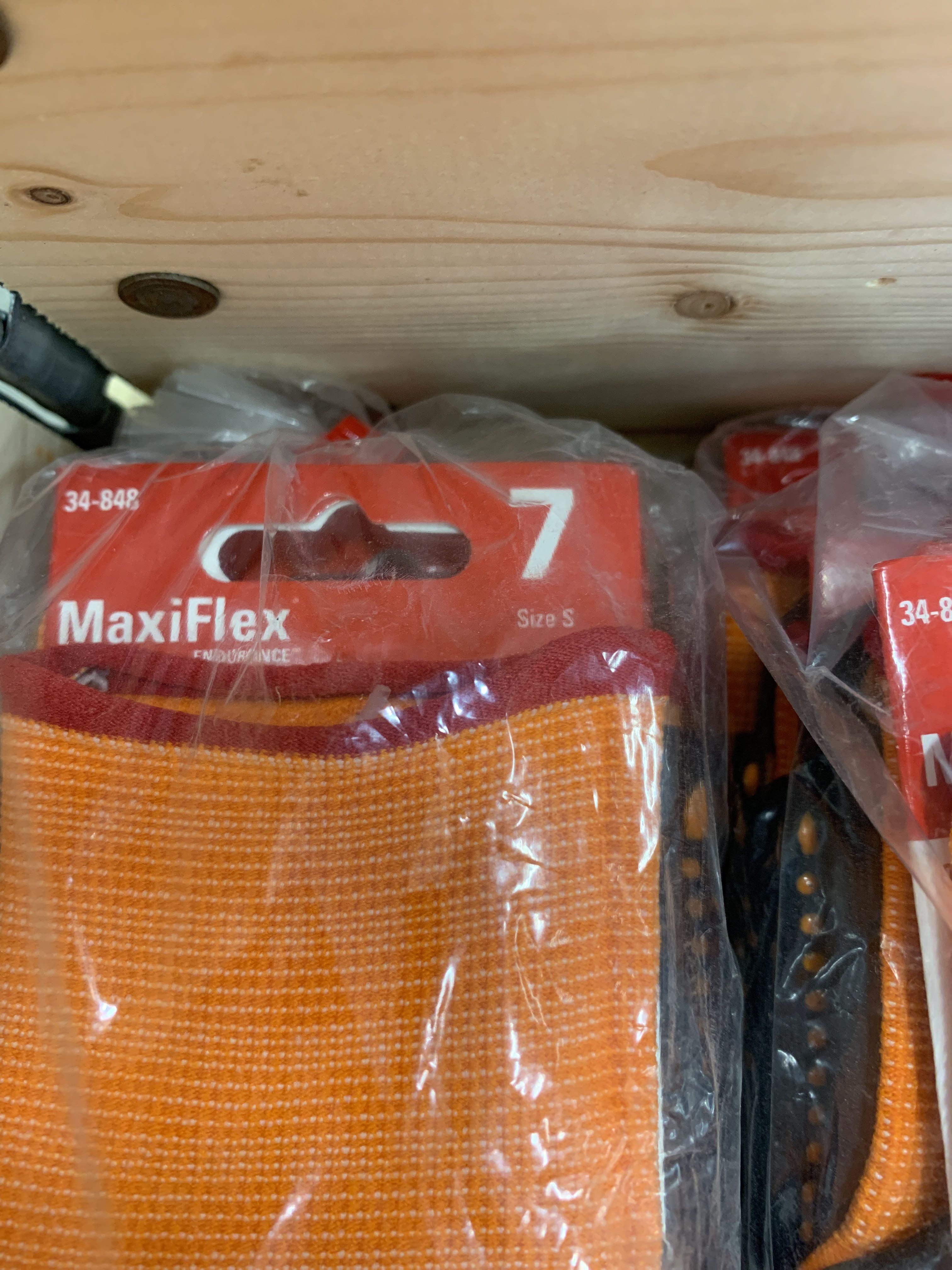 Protective gloves and flame retardant clothing PS Auction We value the future Largest in