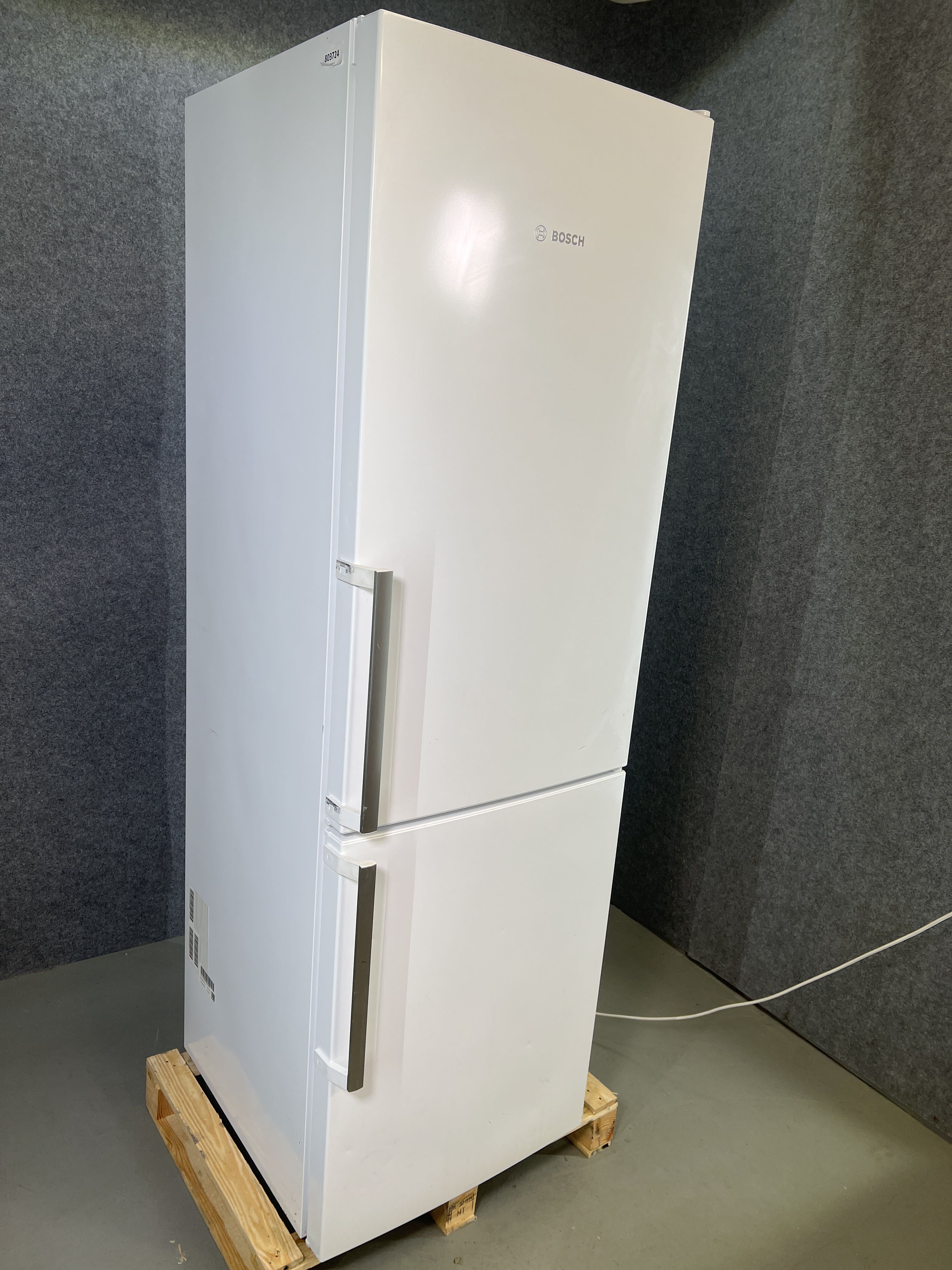 Fridge / freezer, Bosh PS Auction We value the future Largest in