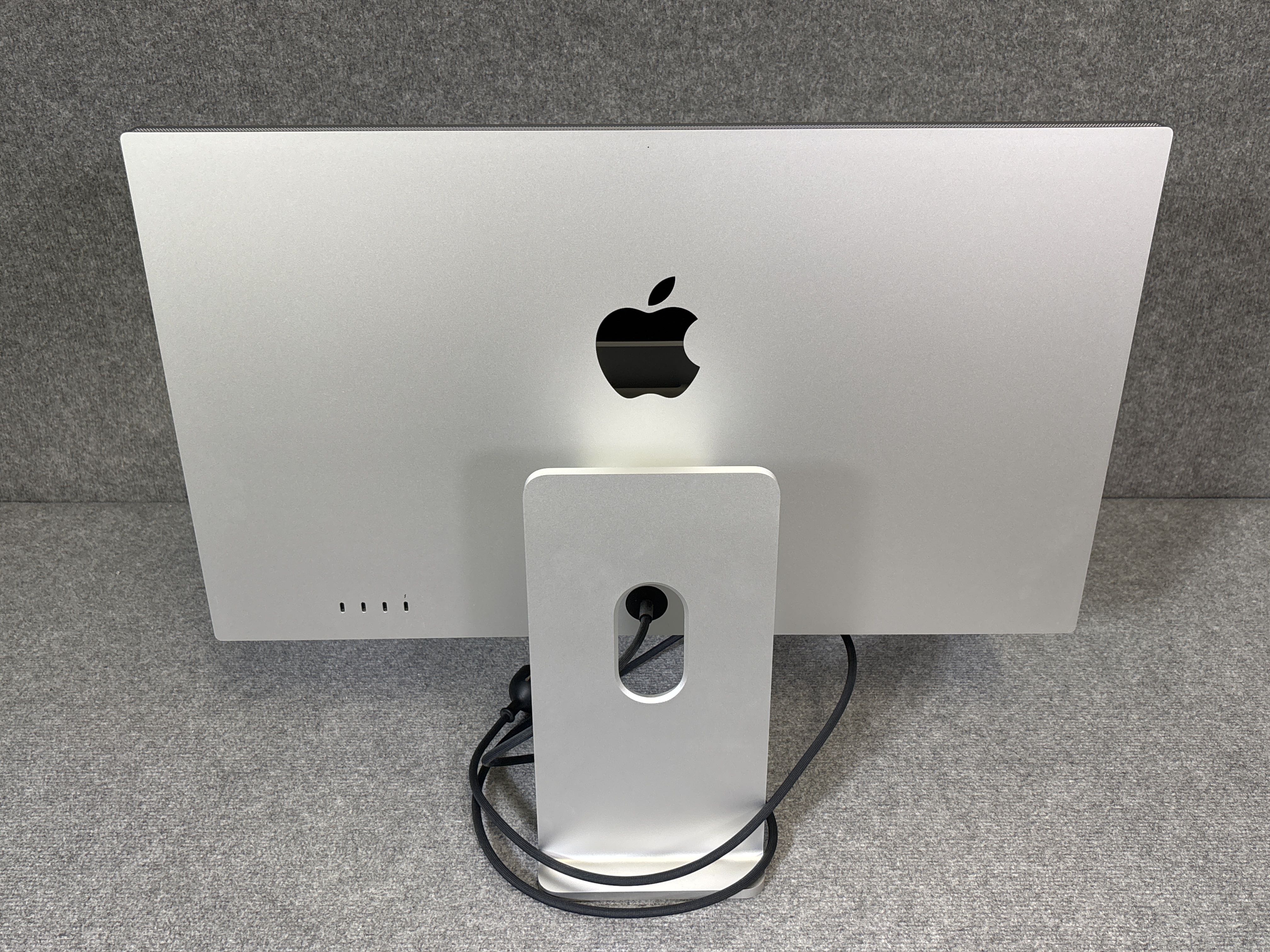Apple Studio Display 27
