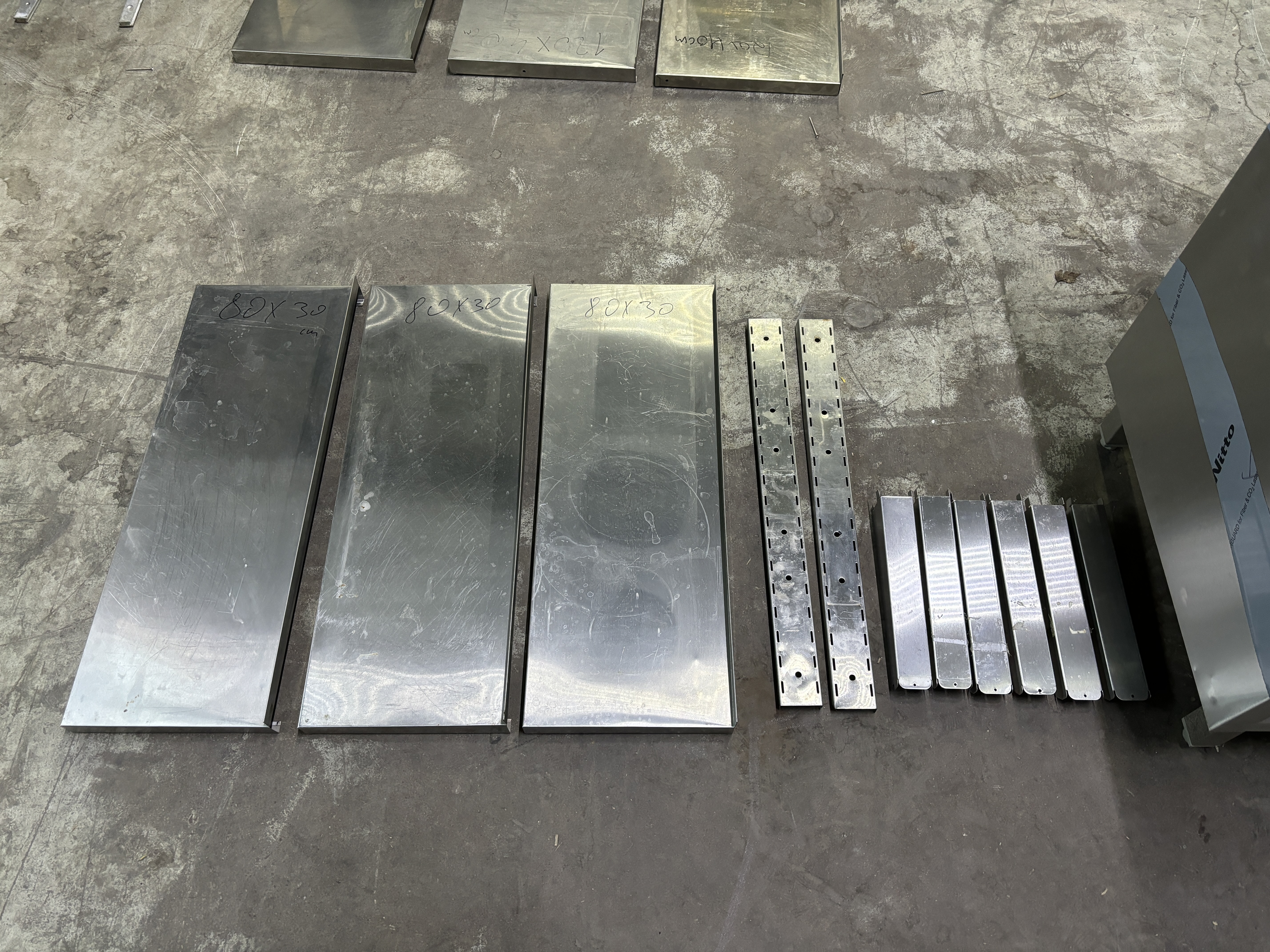 Stainless steel shelves 3 pcs 80x30 cm incl rails and brackets - PS ...