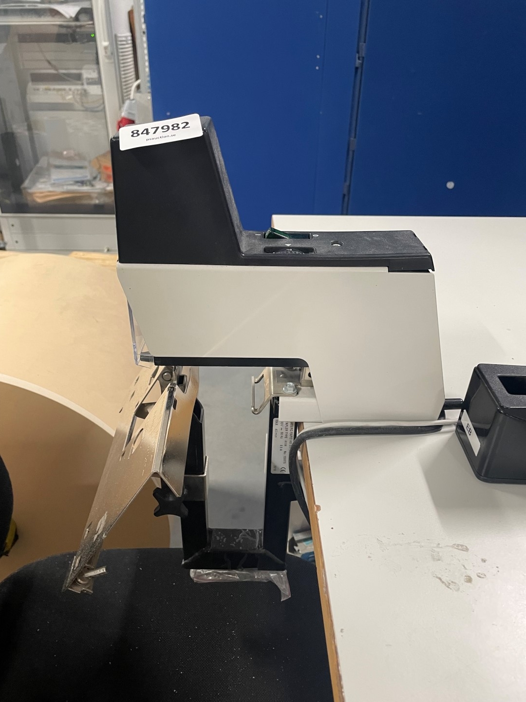 Corner stapler Rapid 106 Electric PS Auction We value the future