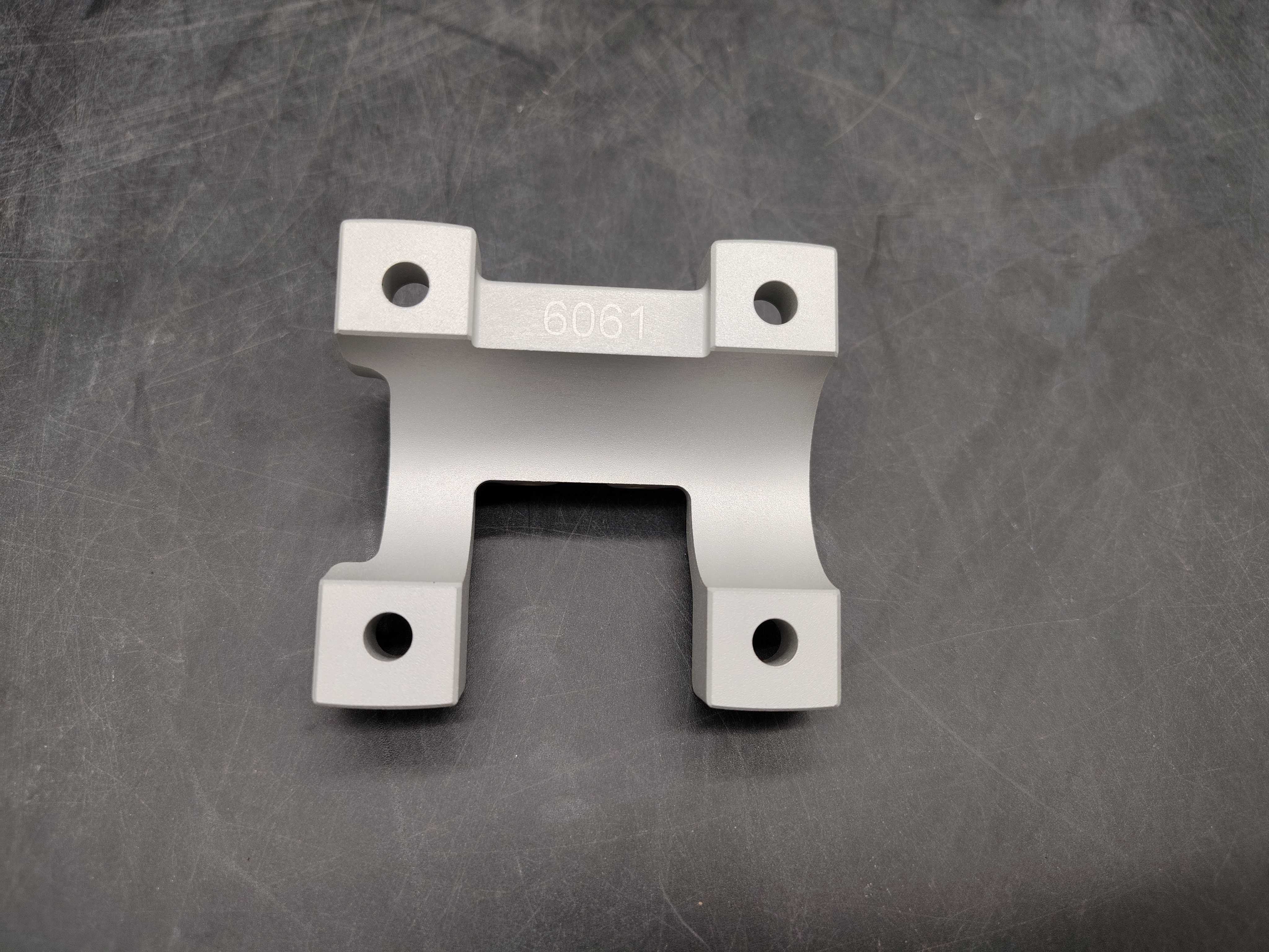 Bracket, 4 pcs – Cake Bukk, four-hole mounting, metal - PS Auction - We ...