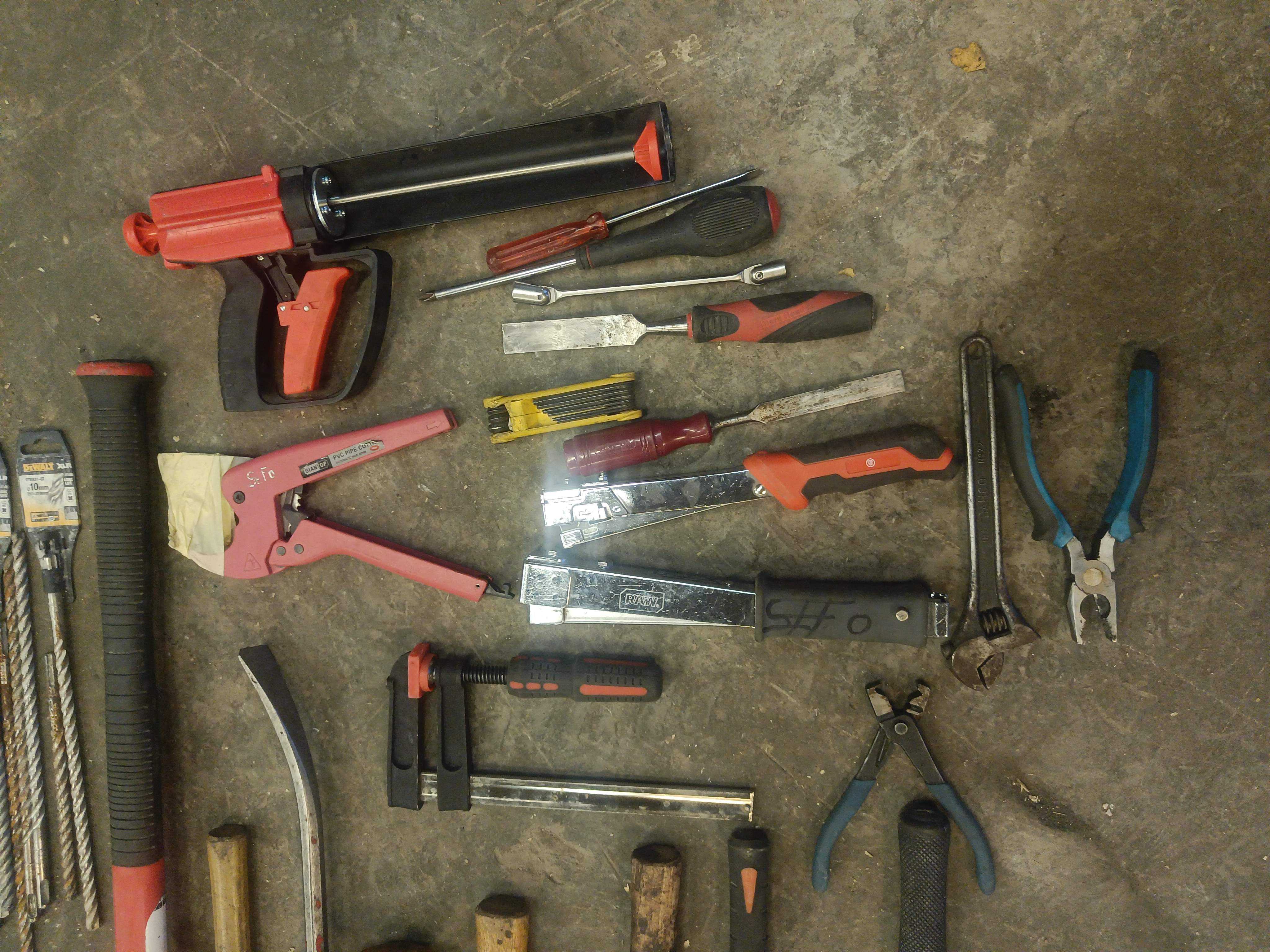 Hate tools - PS Auction - We value the future - Largest in net auctions