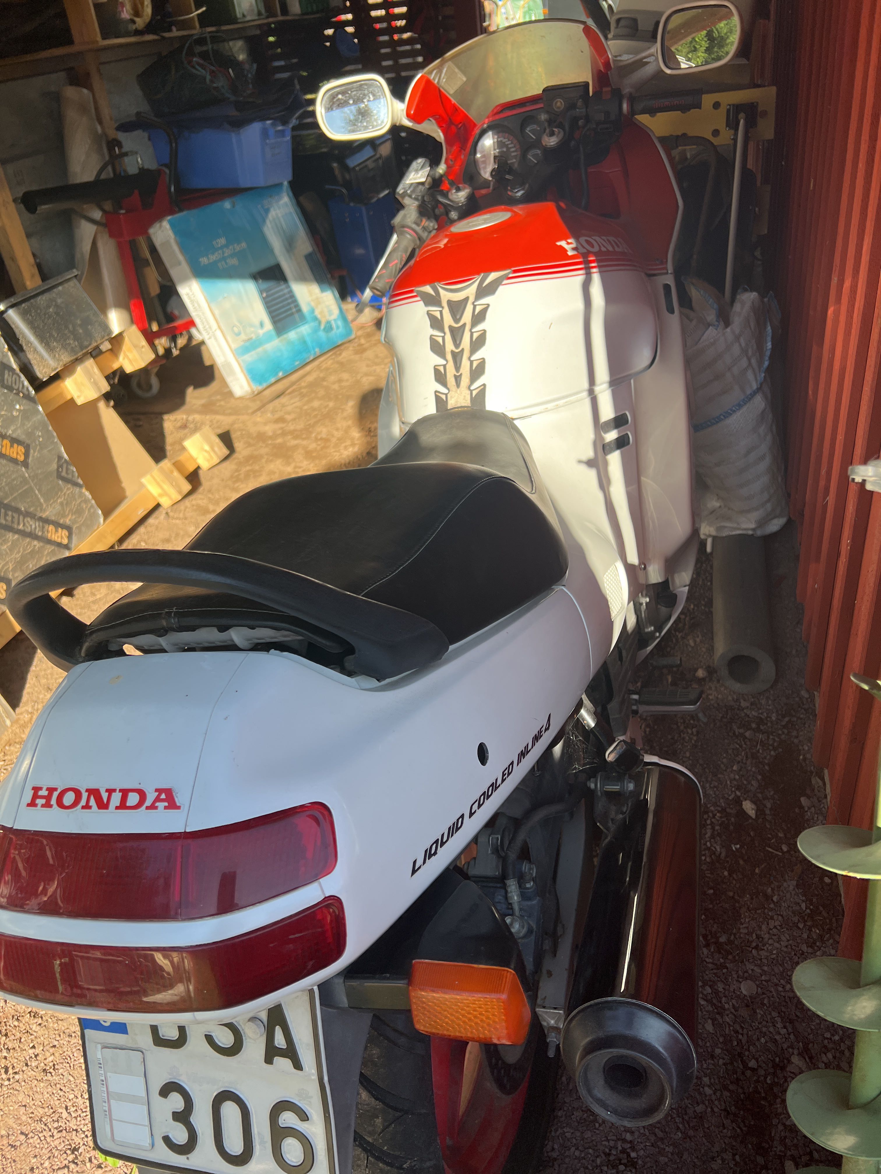 Honda cbr 1000F-87 - PS Auction - We value the future - Largest in