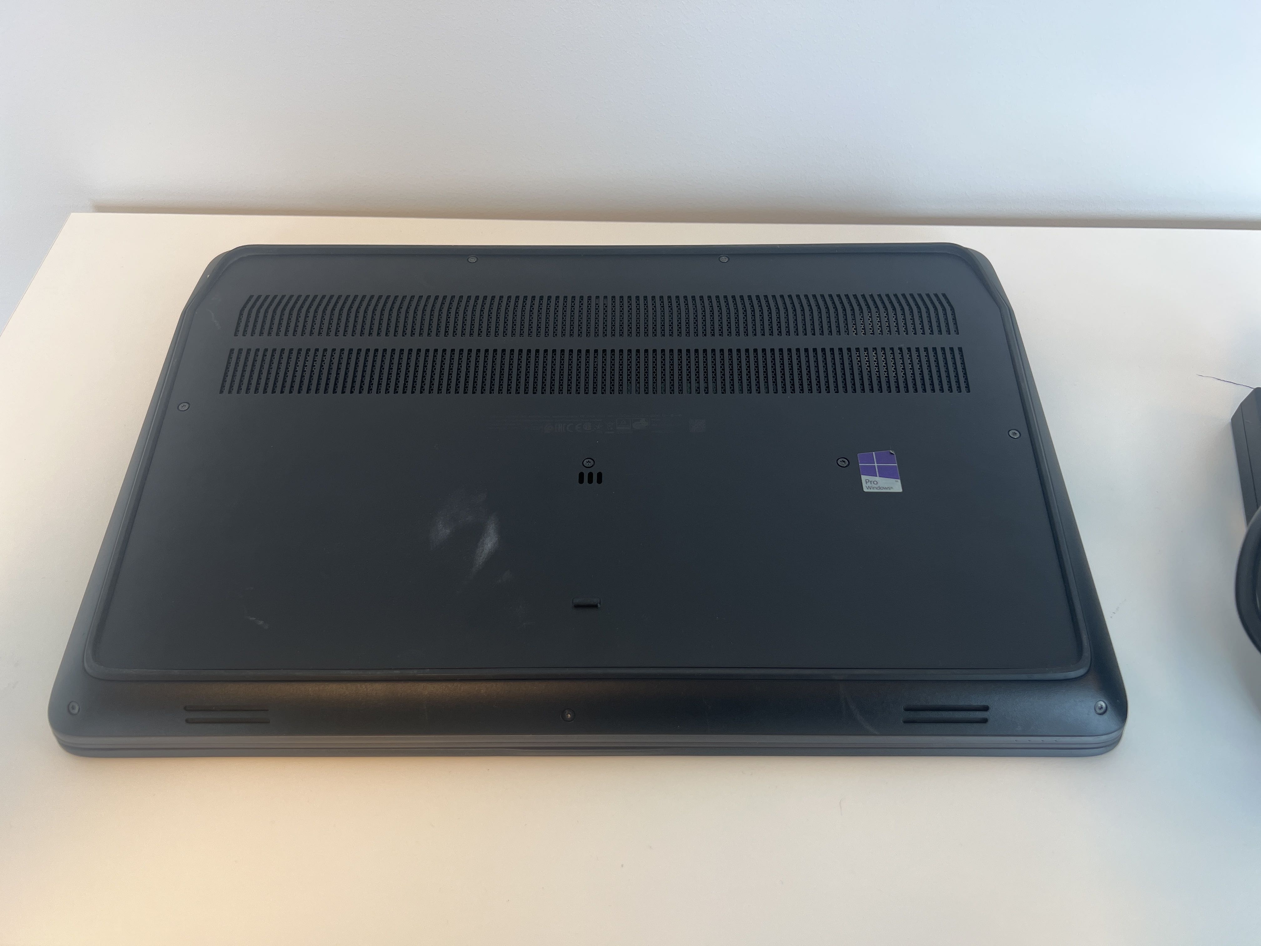 Laptop HP ZBook 17 G3 - 32GB / XEON - PS Auction - We value the