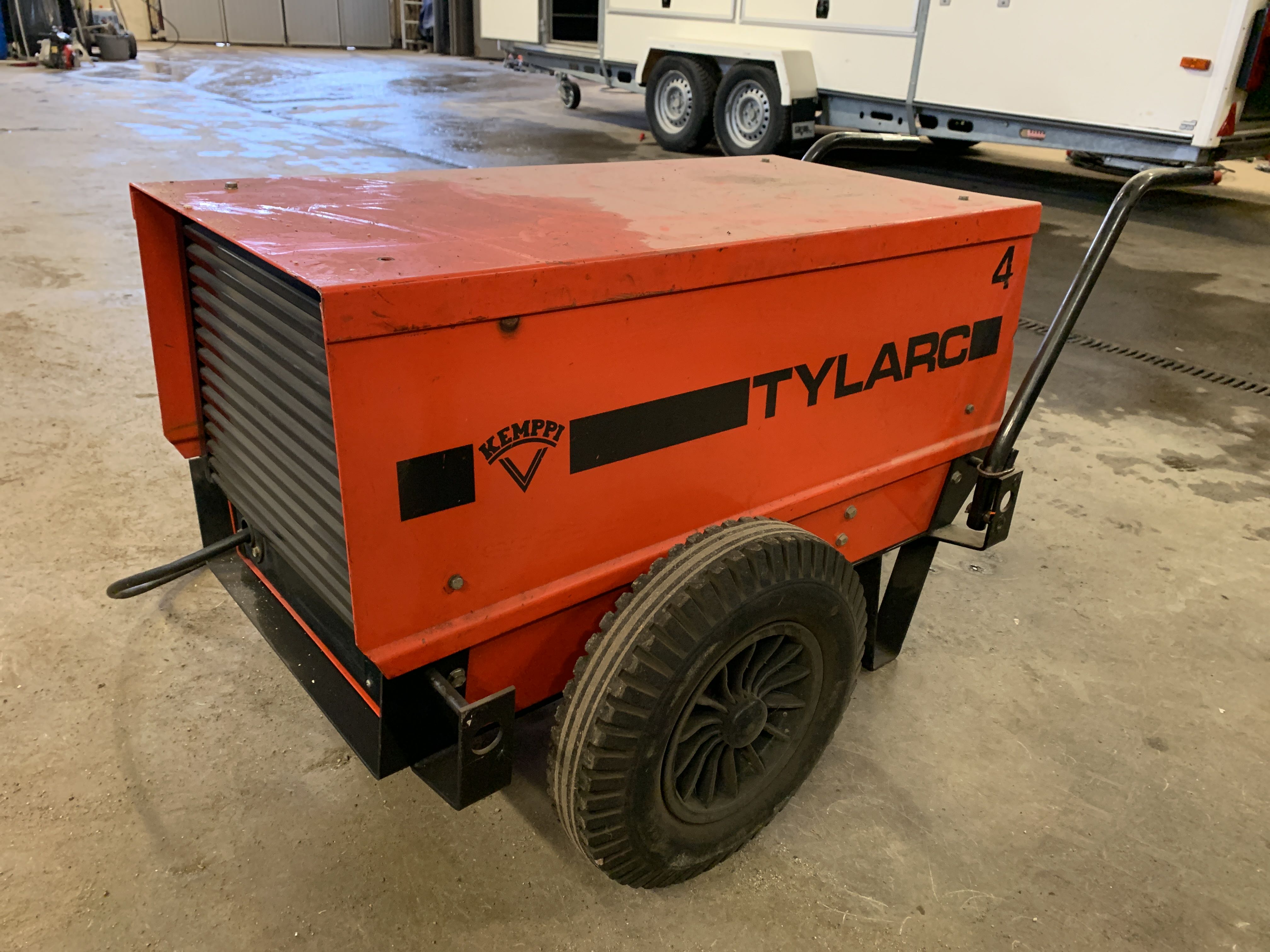 Stick welder Kemppi Tylarc 453 - PS Auction - We value the future