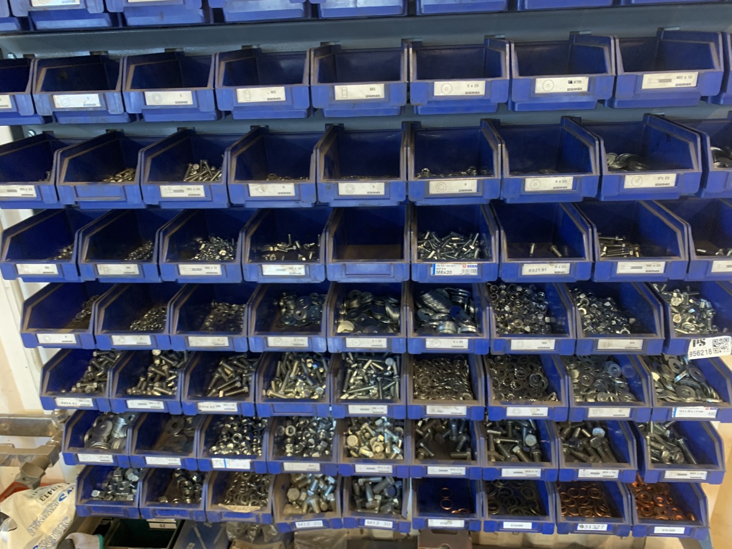 Assortment stand with screw and bolt etc PS Auction We value the