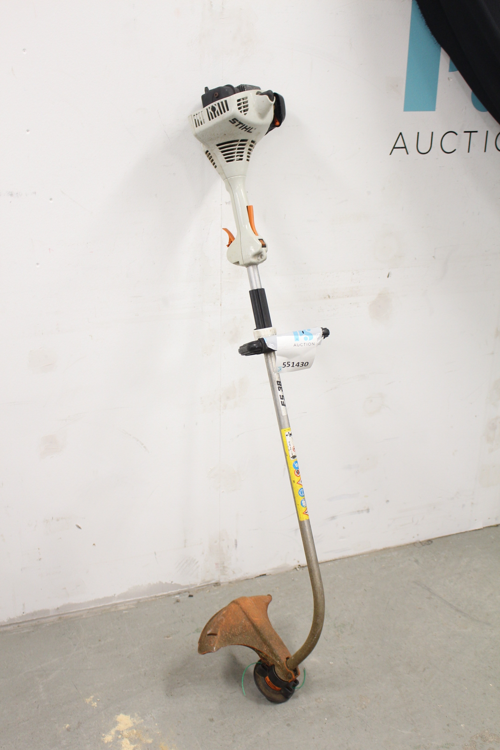 Trimmer Stihl FS 38 Nätauktioner & Konkursauktioner Fynda Online