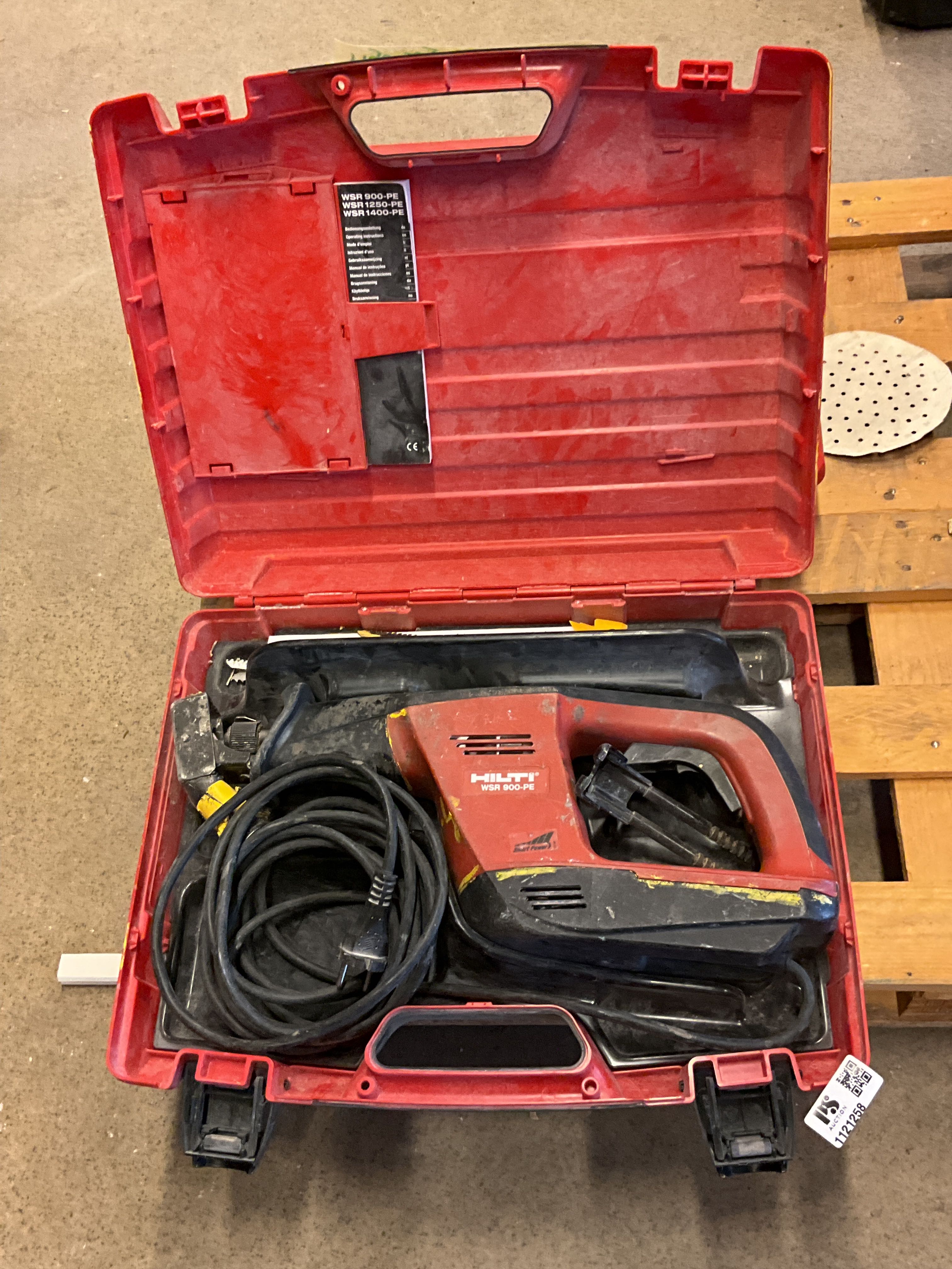 ヒルティ WSR 900-PE ☆HILTI (ヒルティ) コード式レシプロソー WSR 