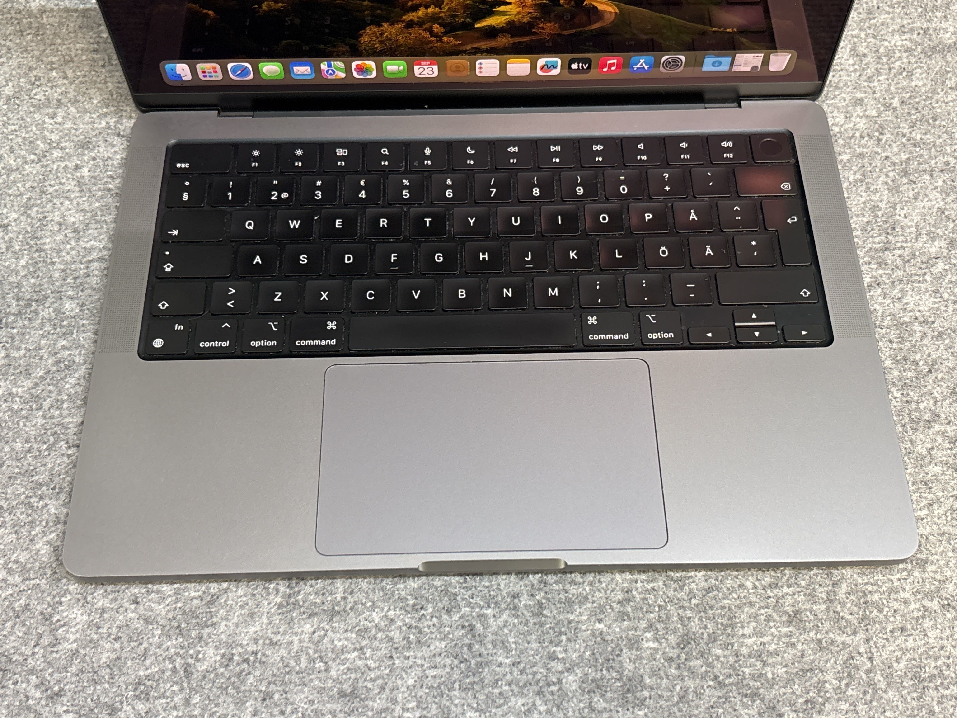 MacBook Pro 14” M1 Pro 32GB/512GB SSD - PS Auction - We value the 