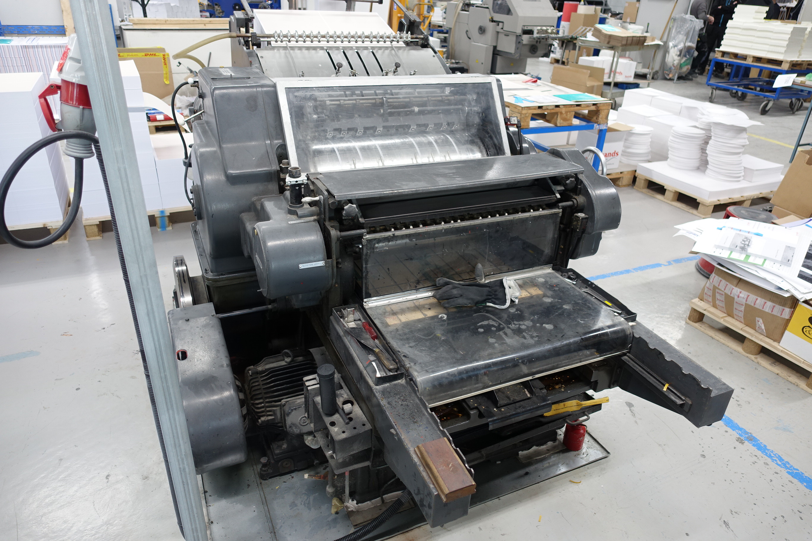 Heidelberg printing press PS Auction We value the future Largest