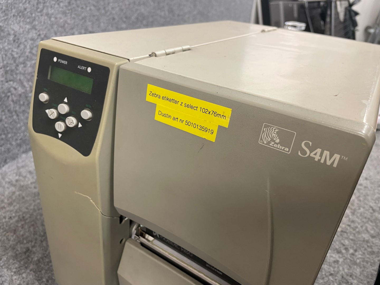 Label printers and laminator PS Auction We value the future