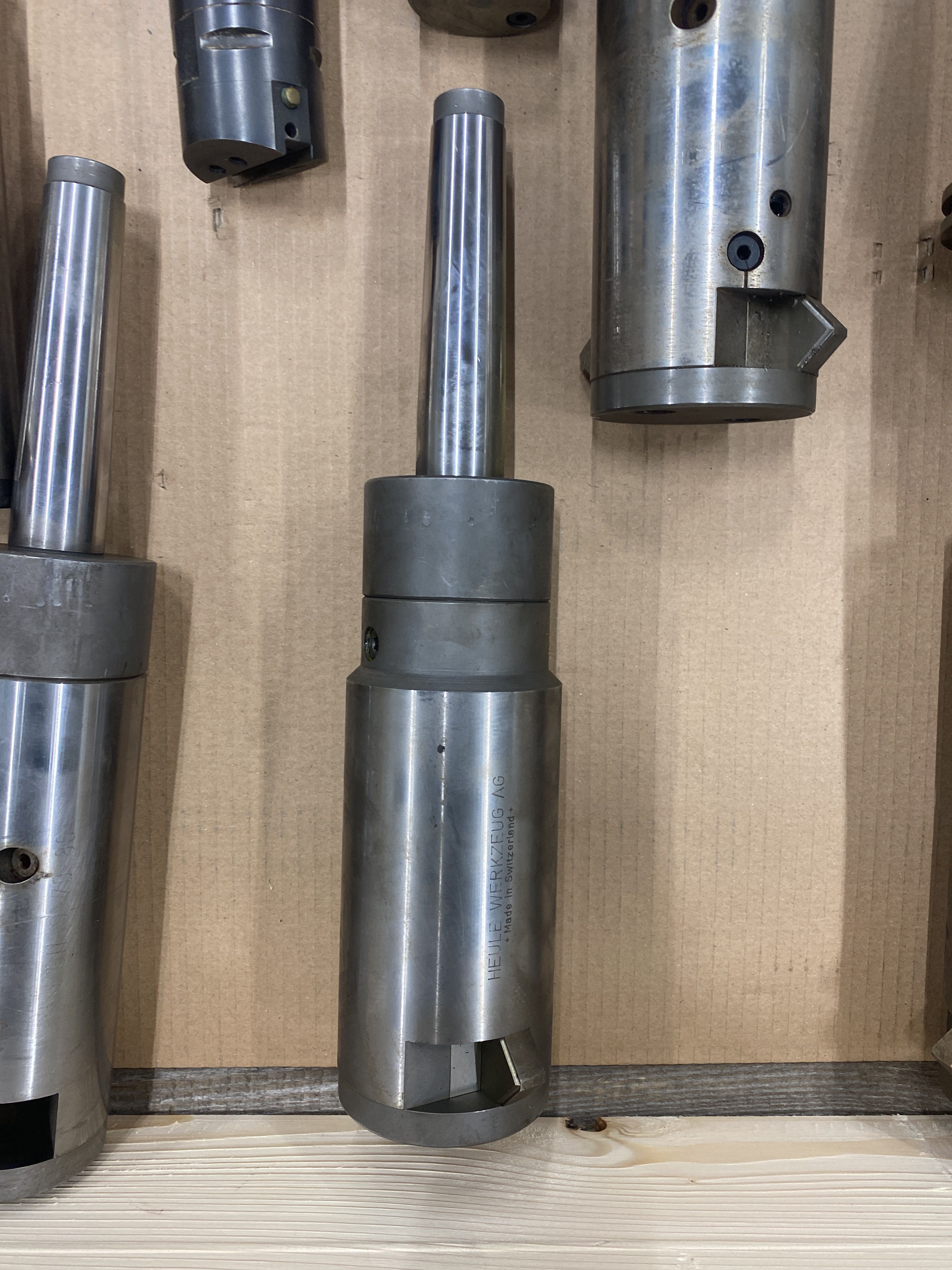 Assortment of holding tools ISO50 (changer) - PS Auction - We value the ...