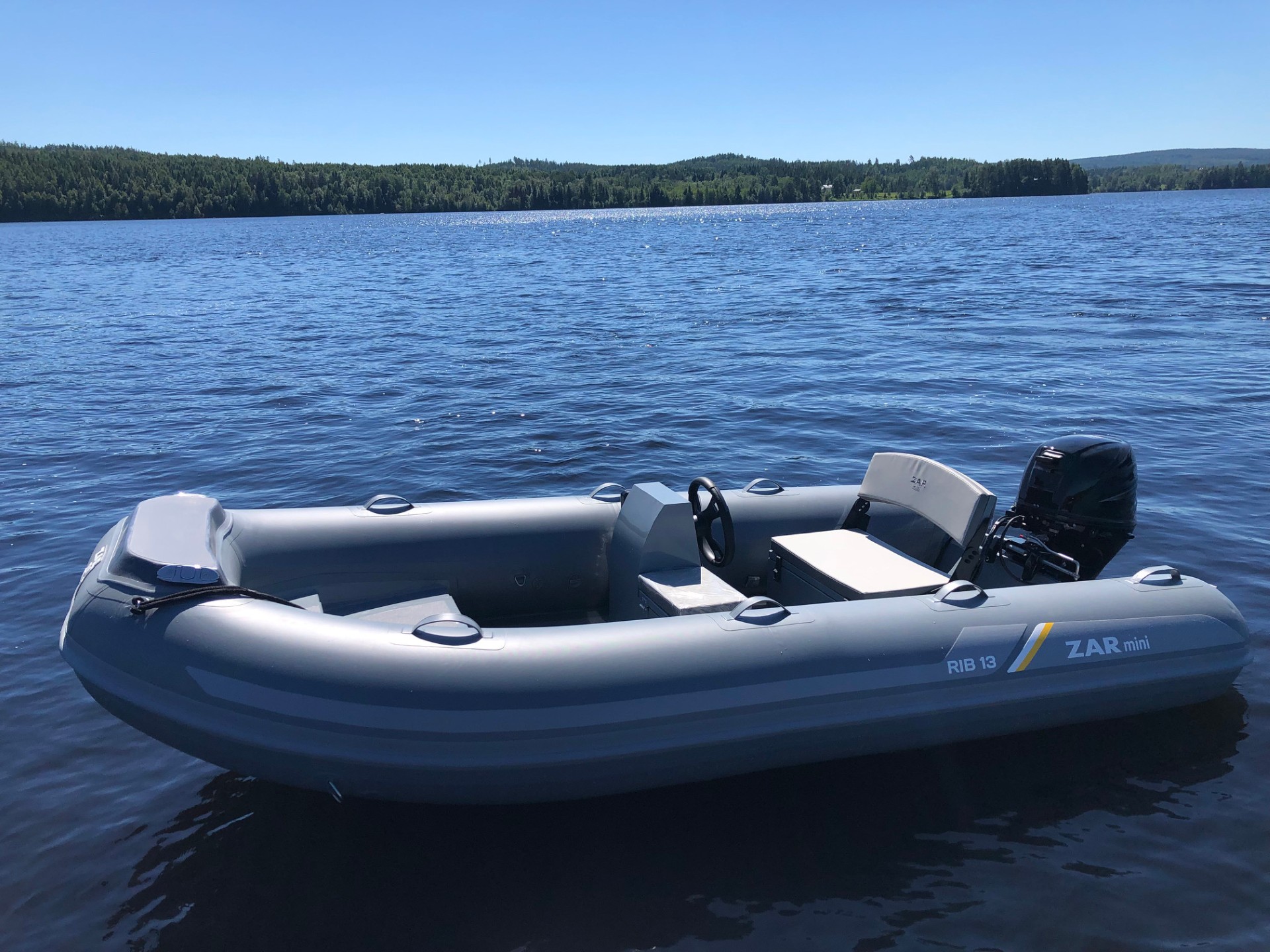 Ny/oanvänd ribbåt ZAR mini RIB 13 DL - Auktioner online - Nätauktioner ...