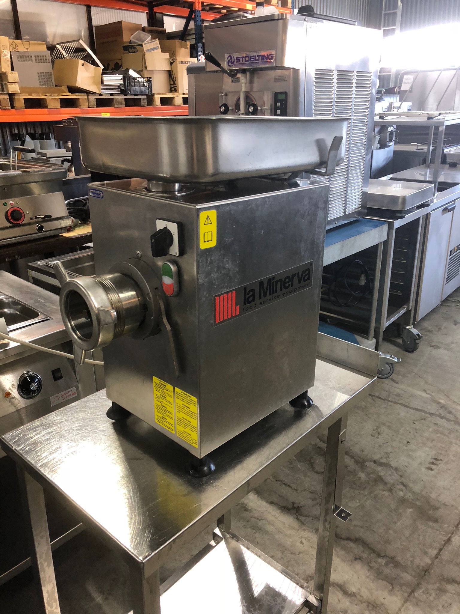 Meat grinder CE 22 from Minerva S5 kids system. PS Auction We value