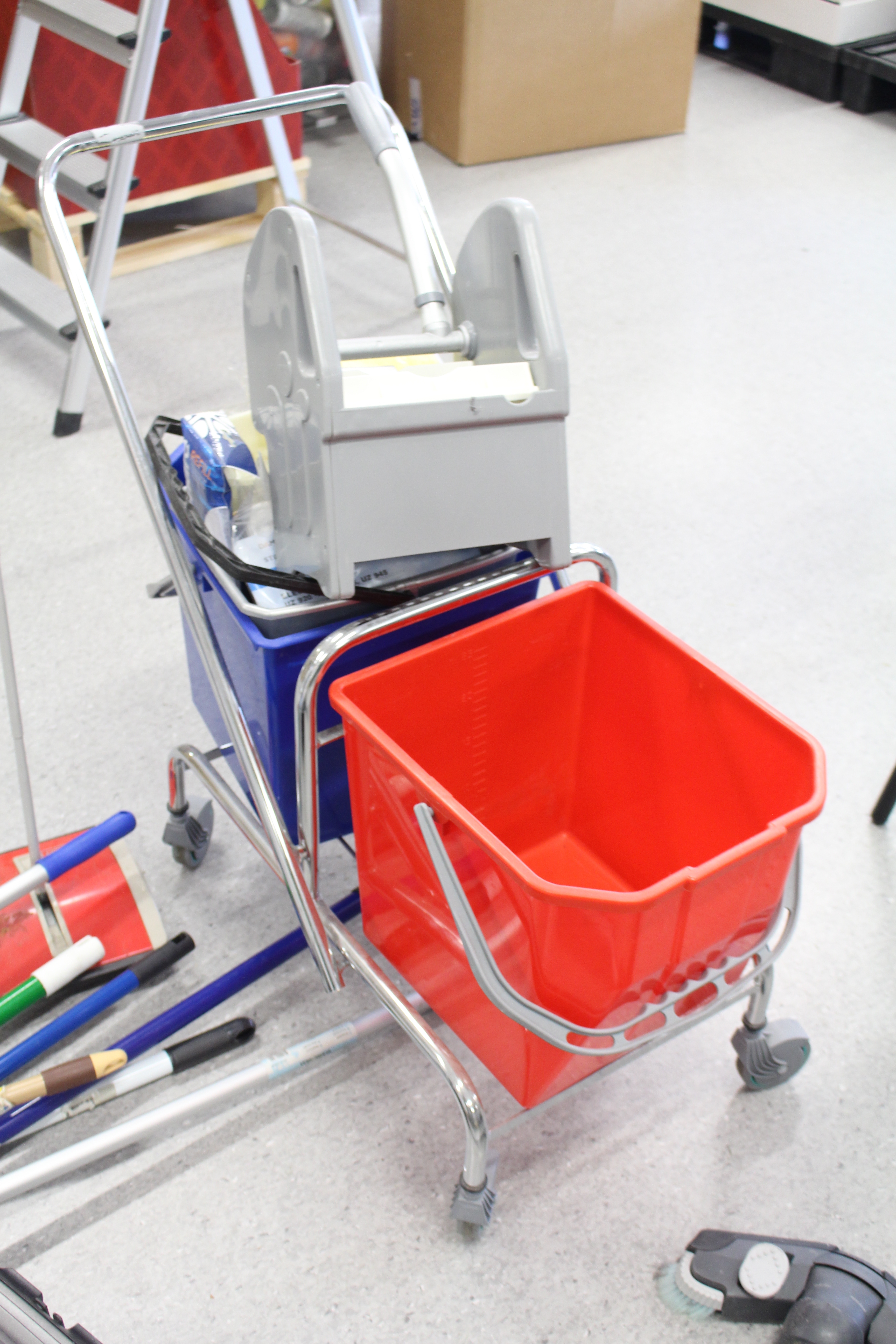 Städprodukter och dammsugare Nätauktioner Städprodukter och dammsugare Nätauktioner