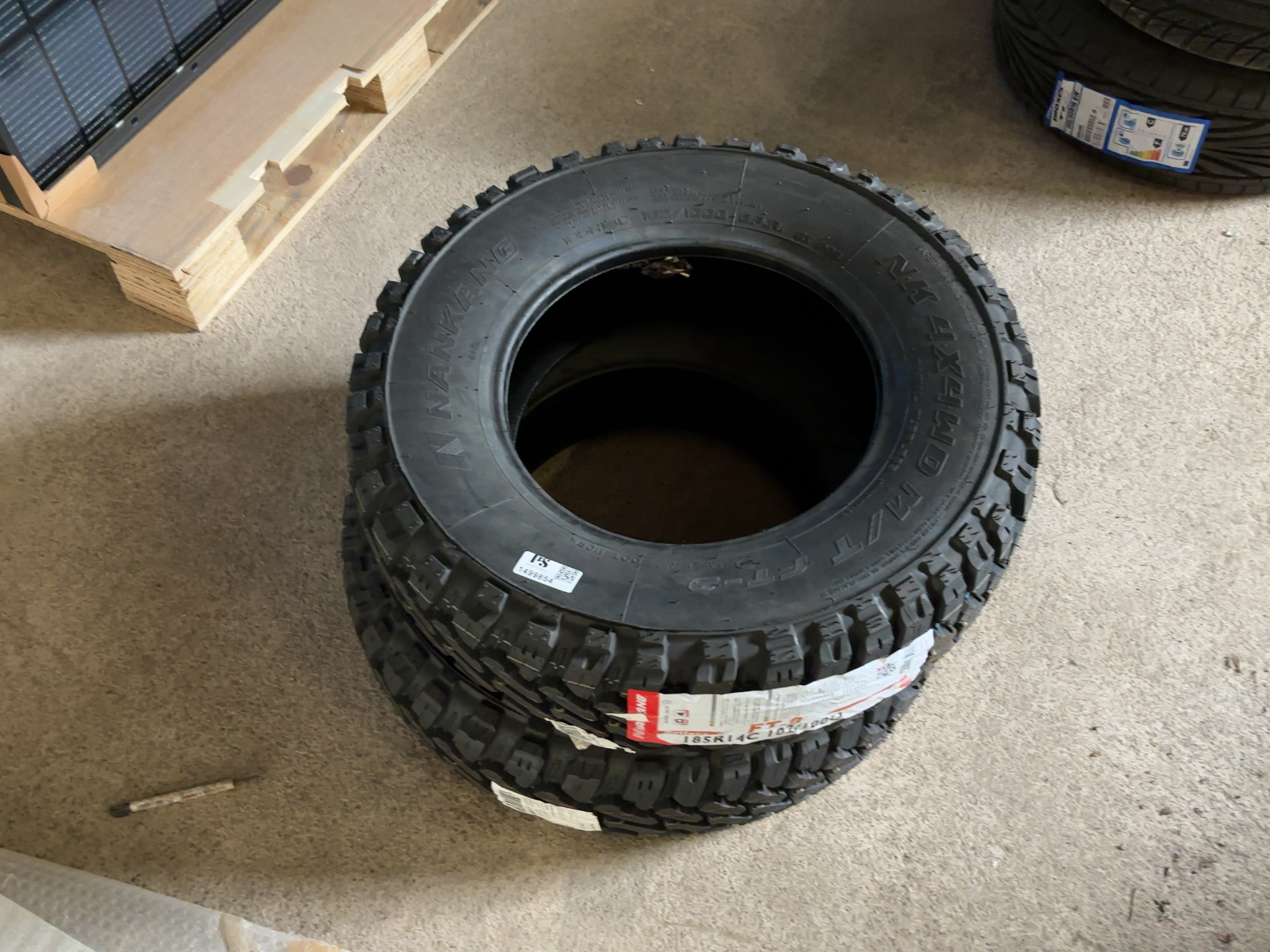 Terrain tires 2 pcs - Nankang NK 4x4WD M/T FT-9 - 185R14C