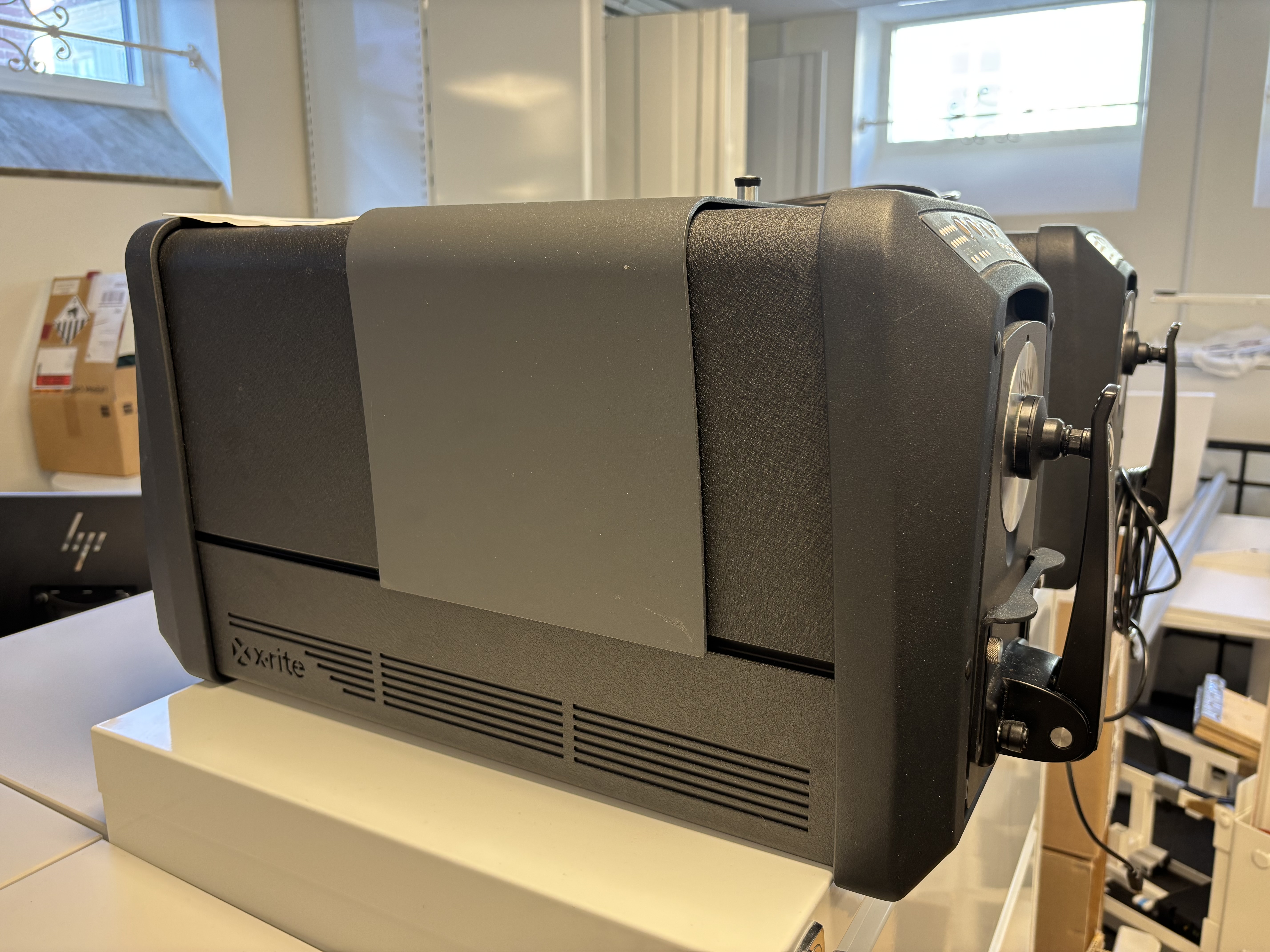 Measuring instrument / spectrophotometer with accessories - X-Rite CiA ...