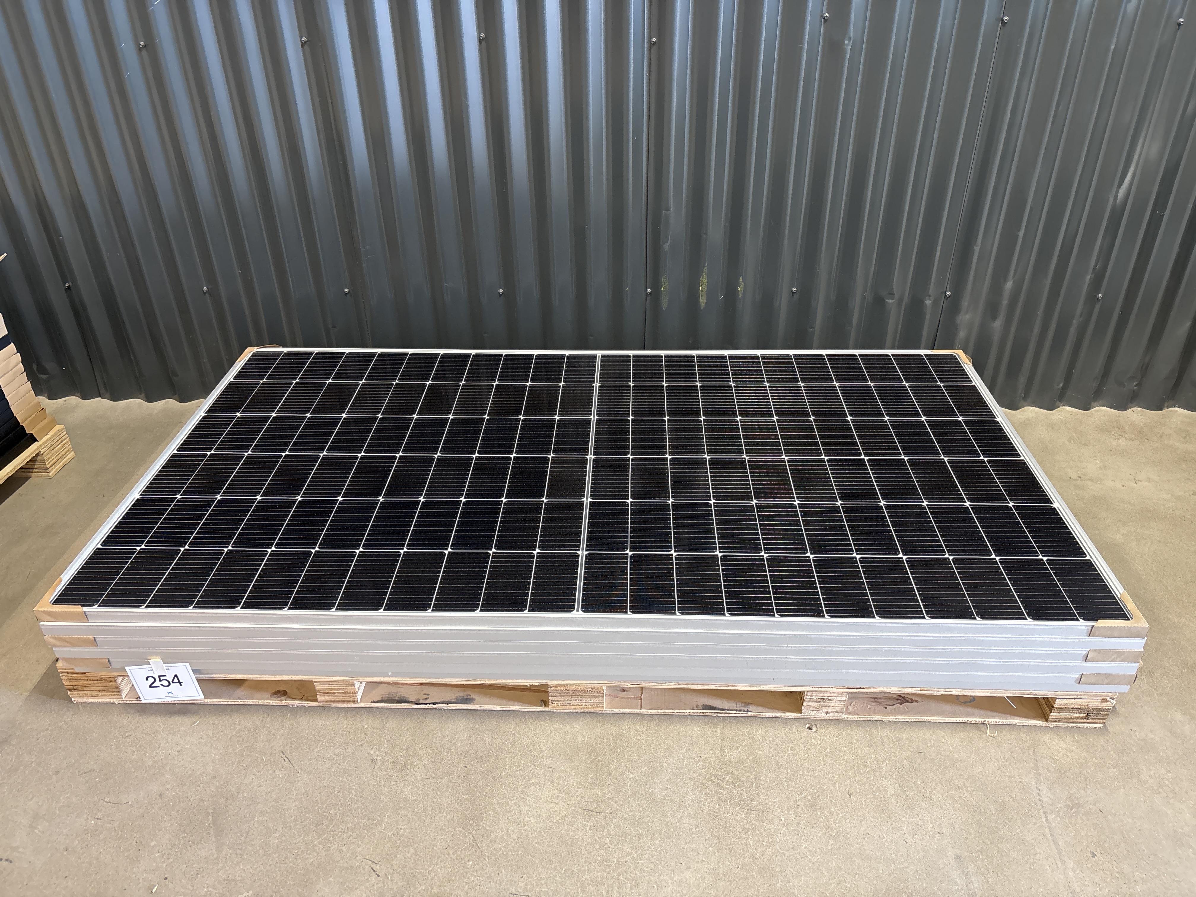 Solar panels 6pcs 500W - JA Solar JAM66S30-500/MR - PS Auction