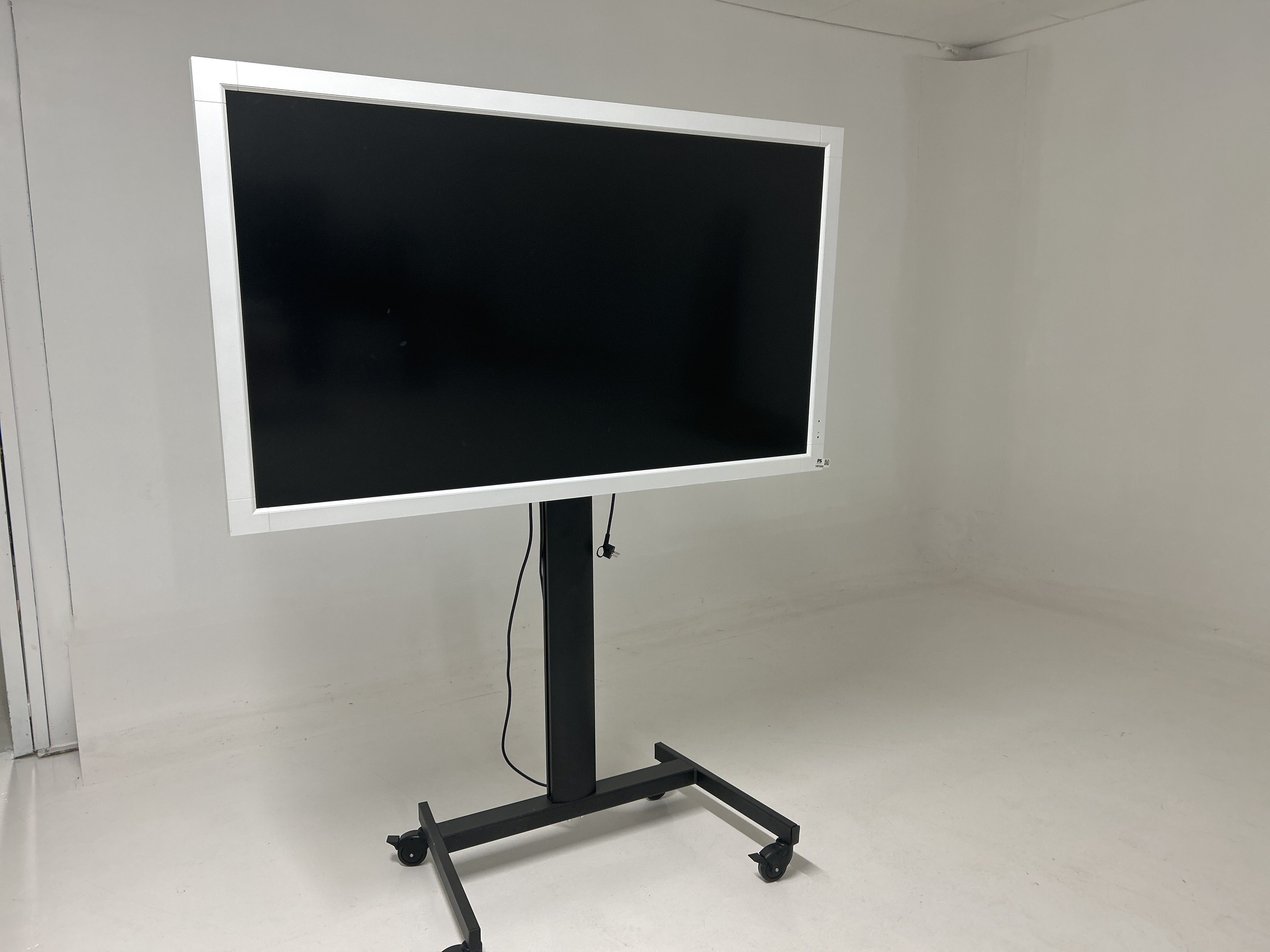 NEC MultiSync V652 (65”) - PS Auction - We value the future - Largest ...