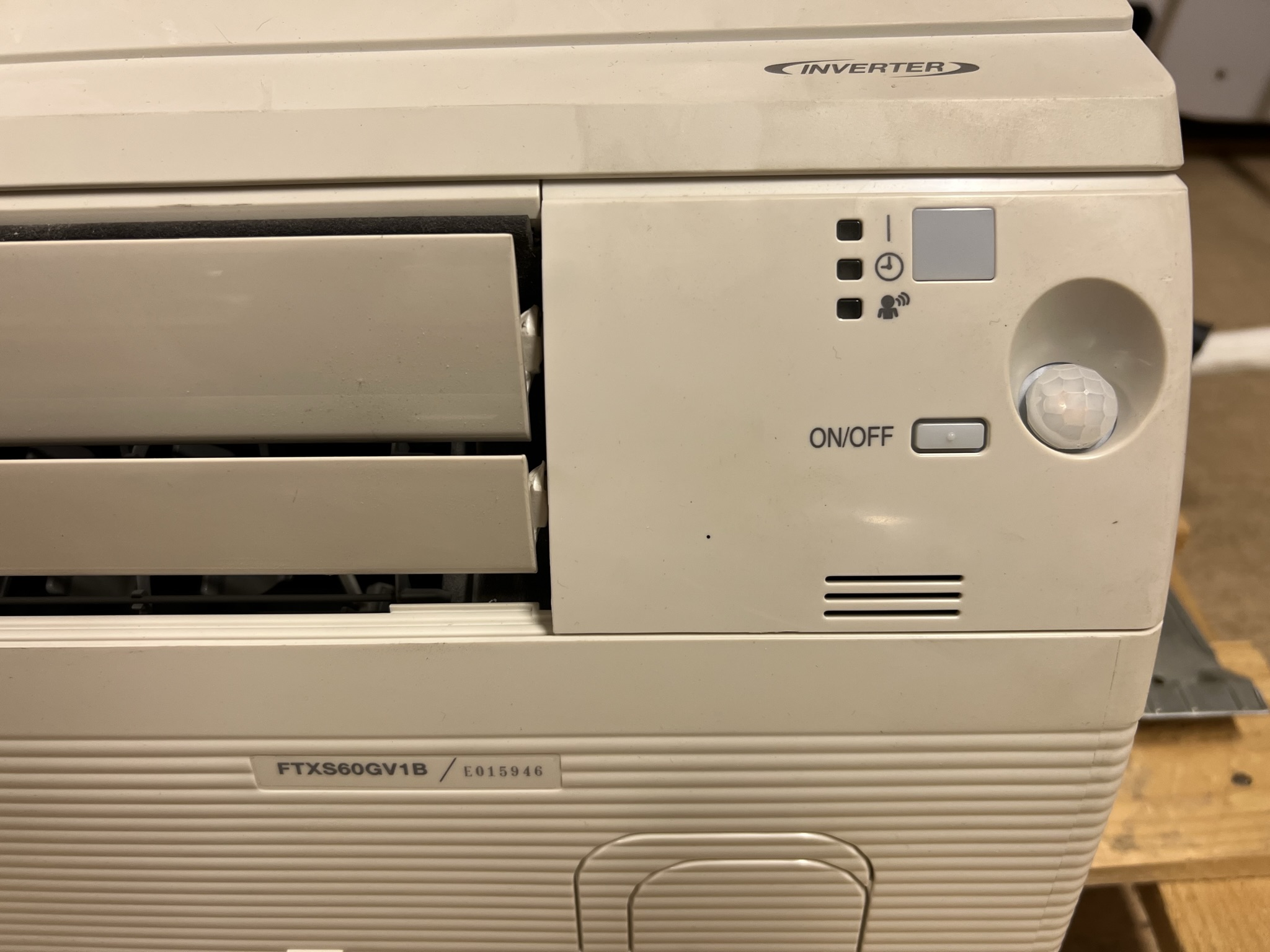 Heating fans Daikin and Sanyo - PS Auction - We value the future - Largest  in net auctions