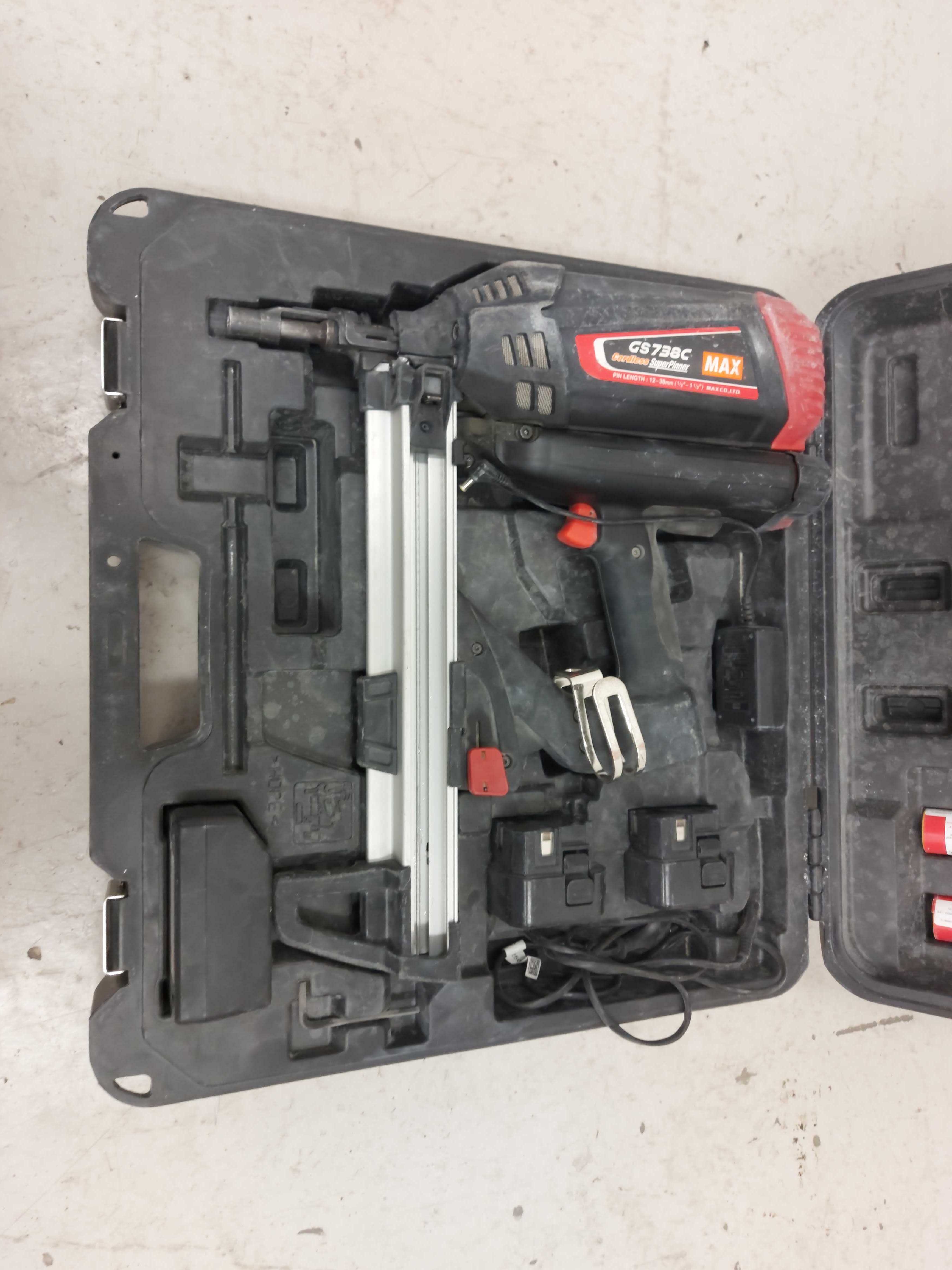 Gas-powered Nail Gun Max GS738C - PS Auction - We value the future 