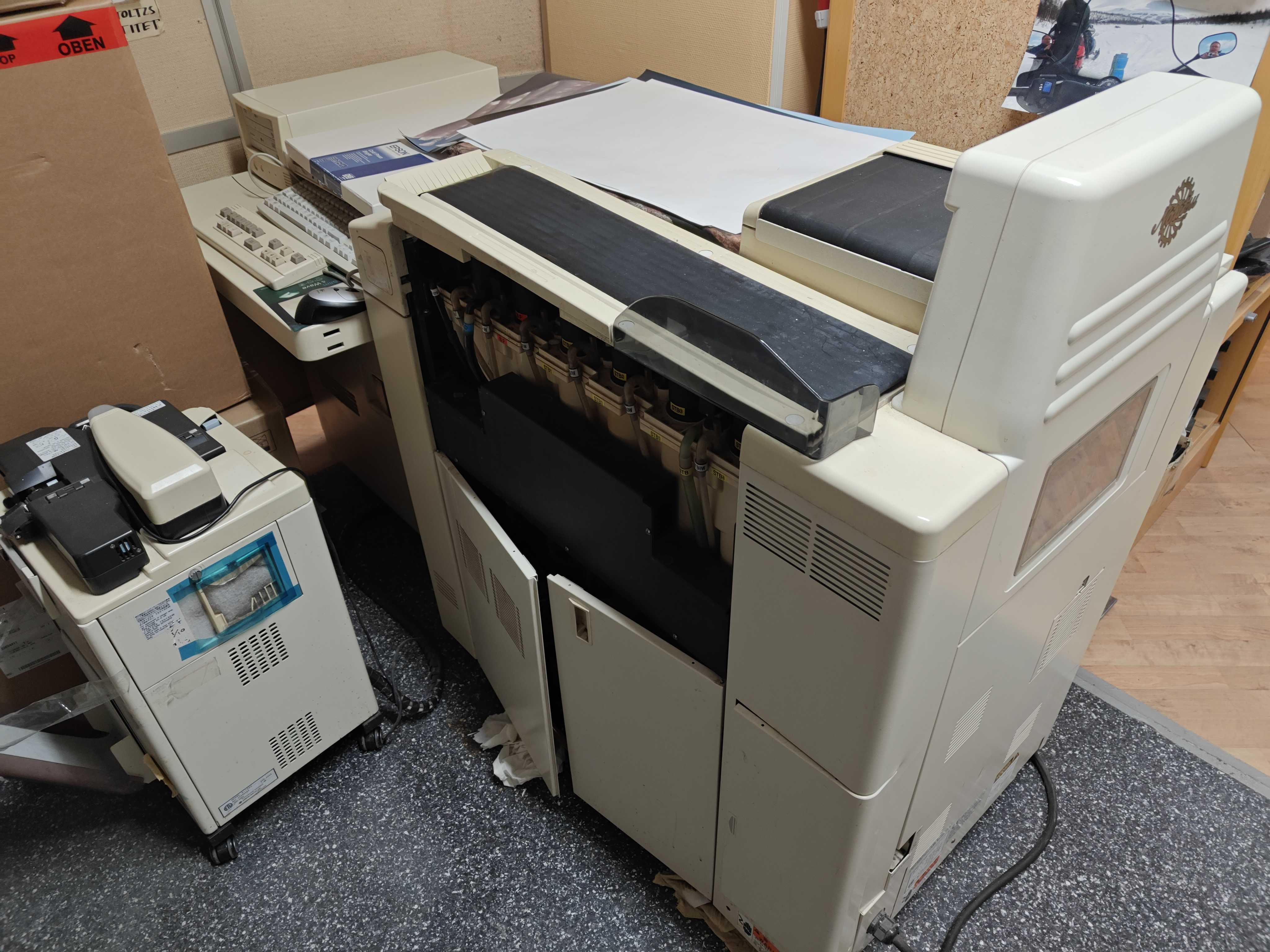1 Noritsu film developer and a Noritsu printer - PS Auction