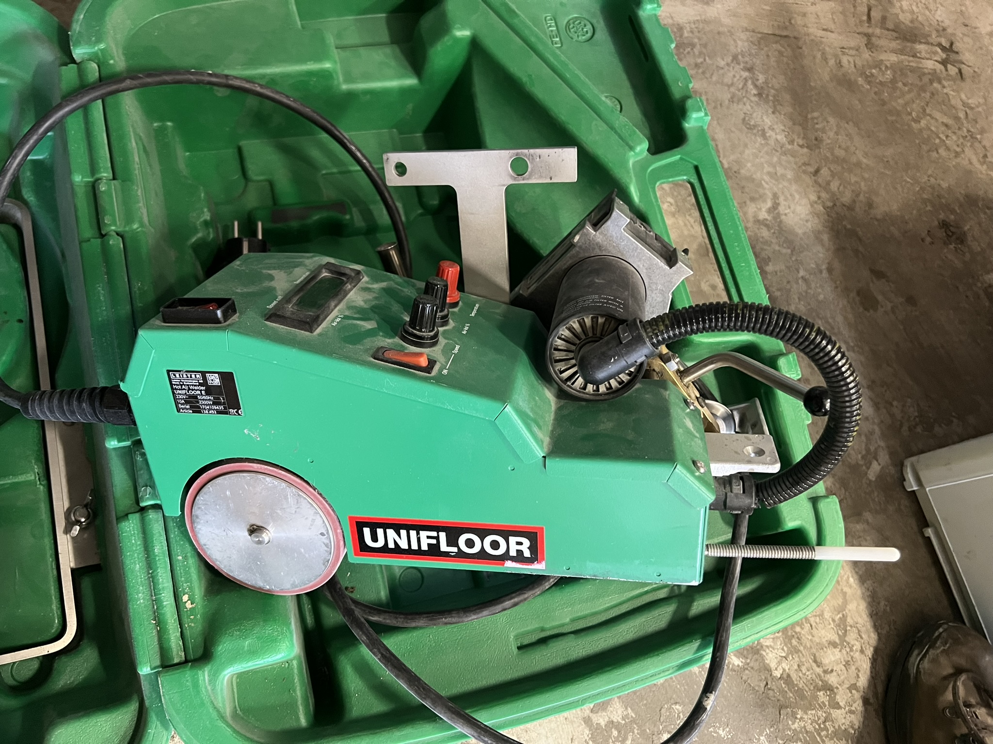 Leister automatic welding machine - PS Auction - We value the future ...