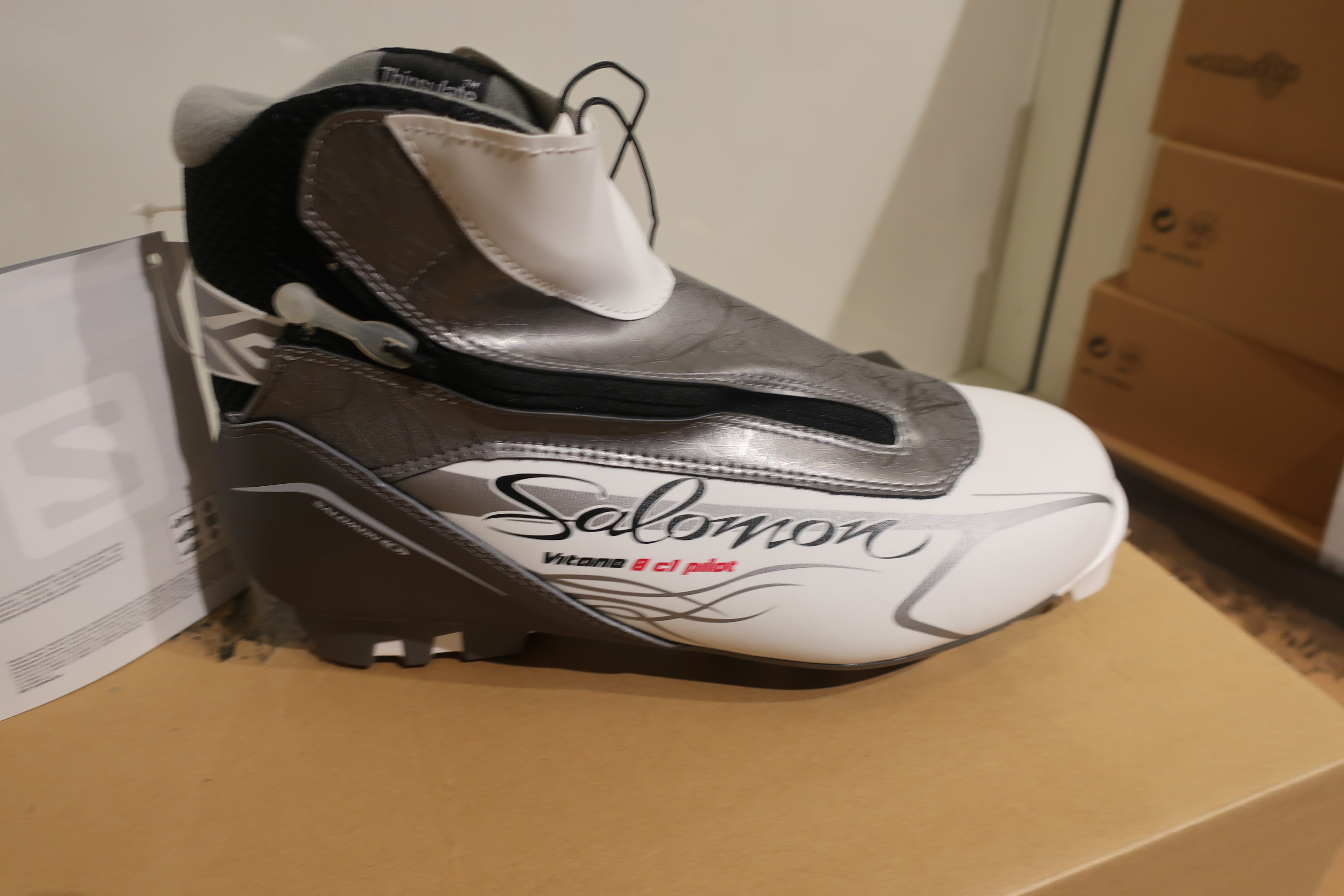 salomon vitane 8 classic
