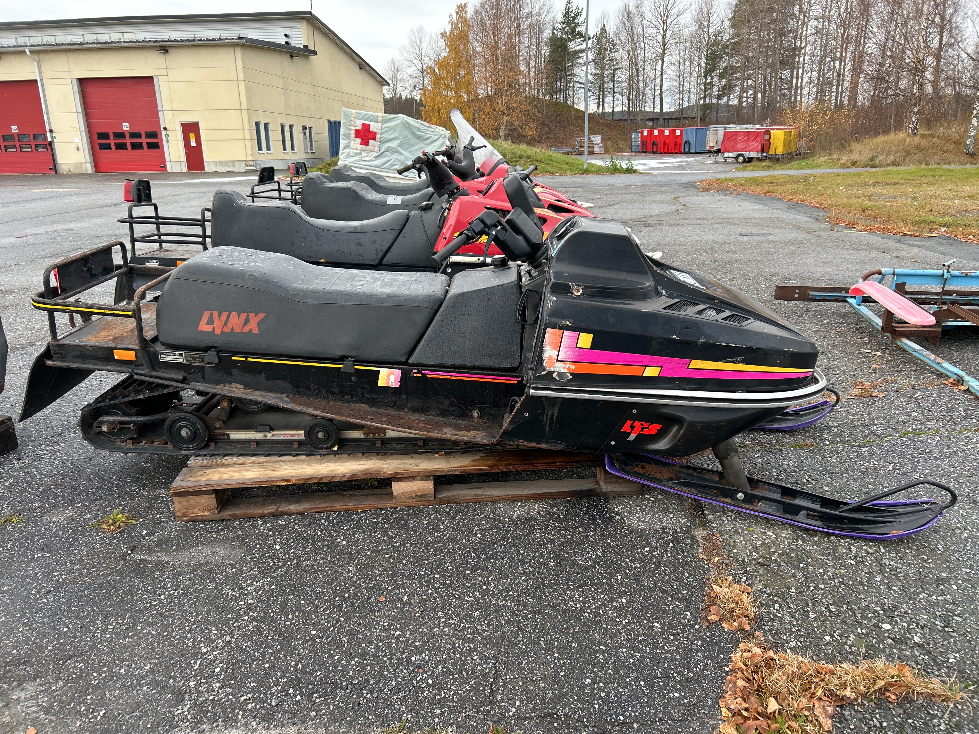 Snowmobile Lynx 5900 GLX -1991 - PS Auction - We value the future