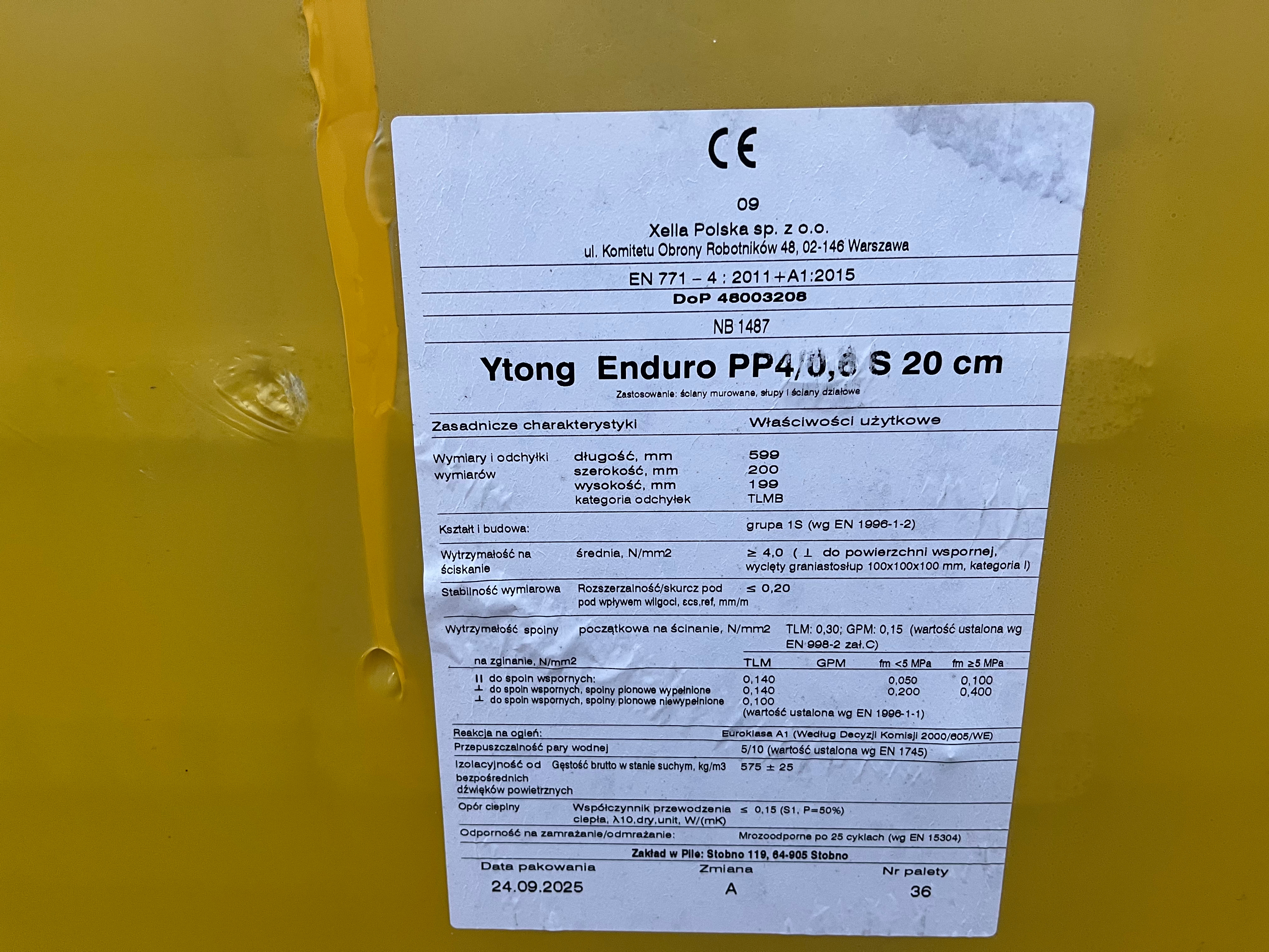 Lightweight concrete Ytong 20 cm 56 blocks (brand new) - PS Auction ...