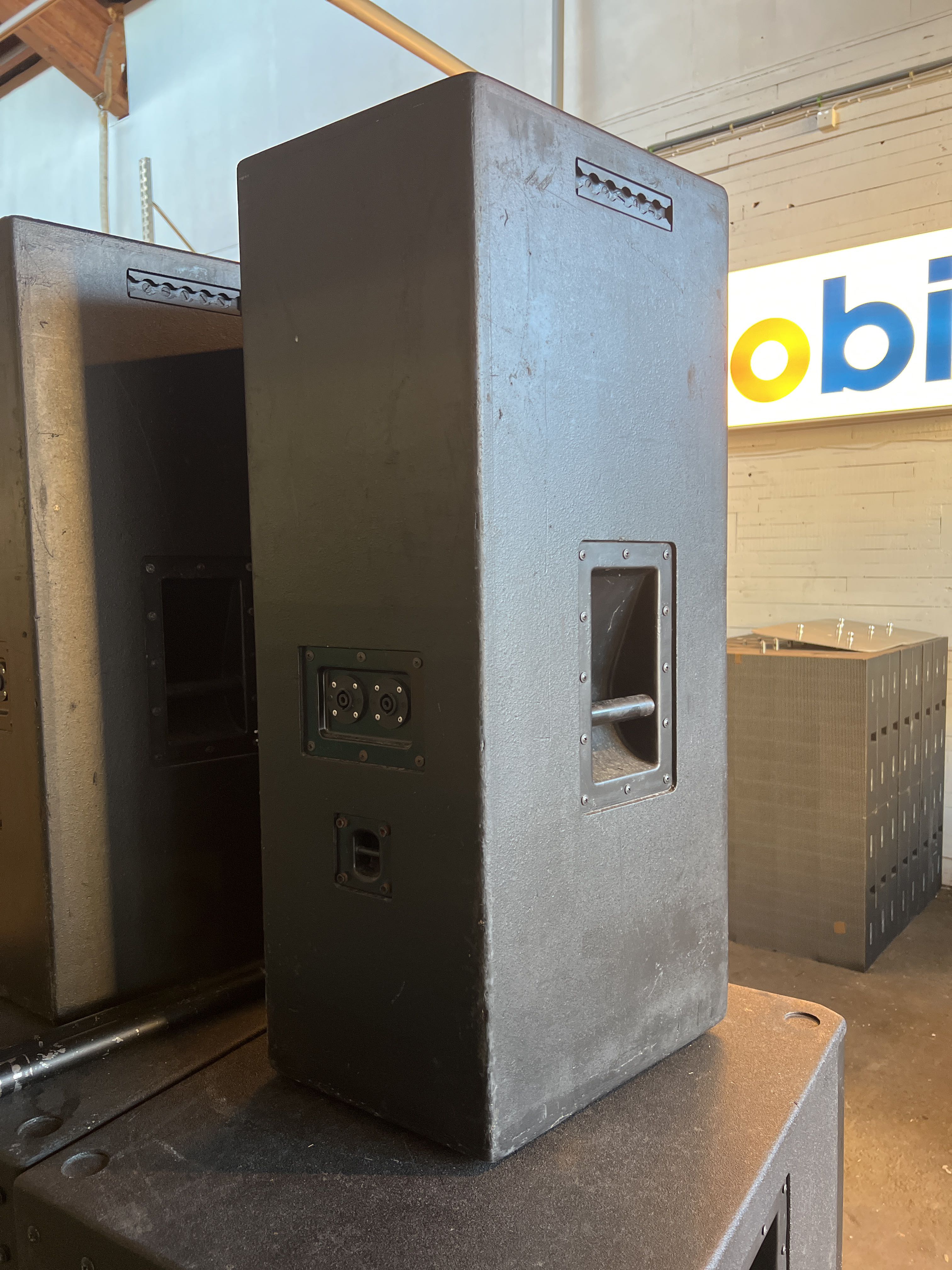 JBL speakers, 6 pieces - PS Auction - We value the future