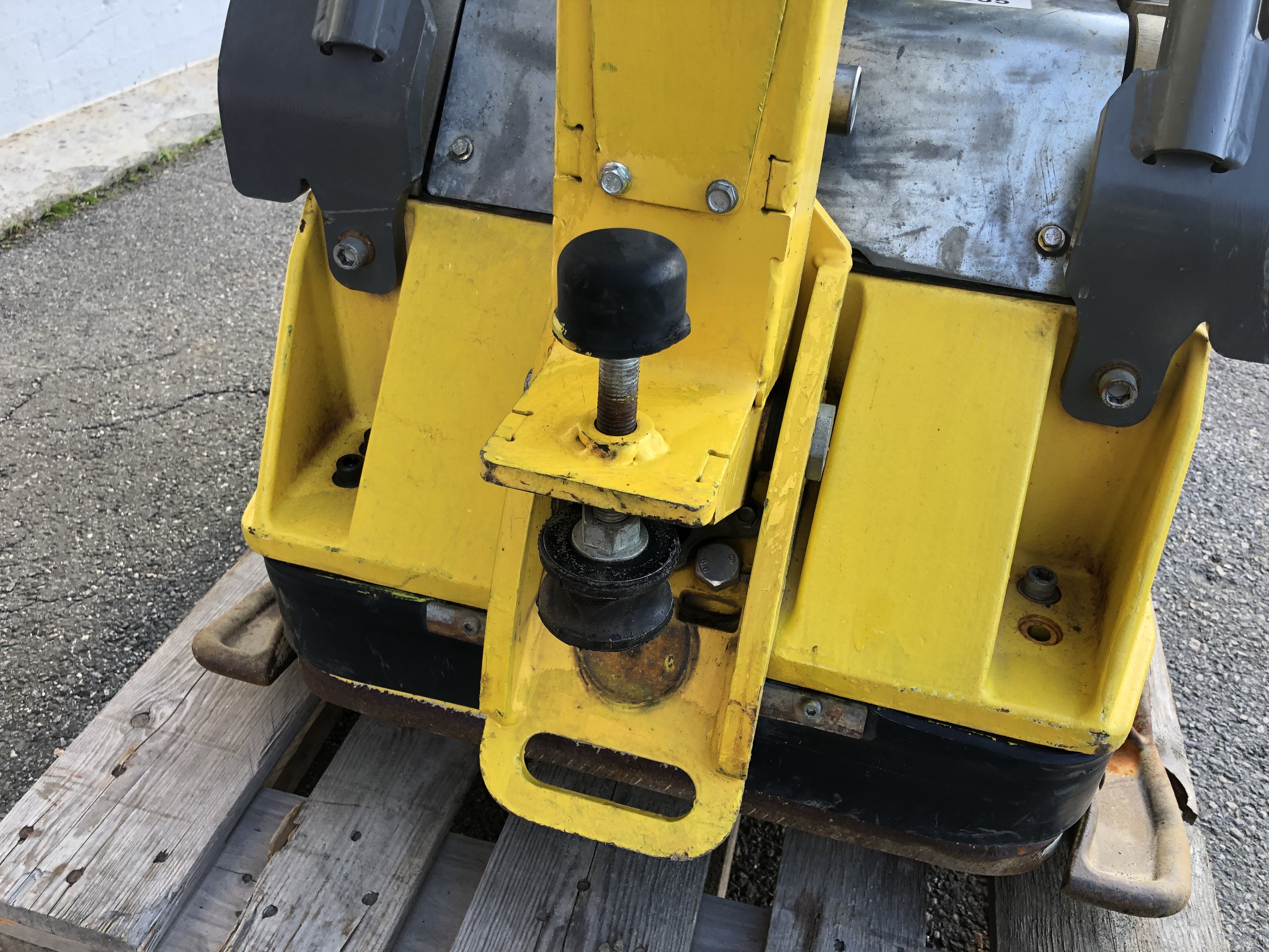 Vibroplate Wacker DPU 6555 He - PS Auction - We value the future