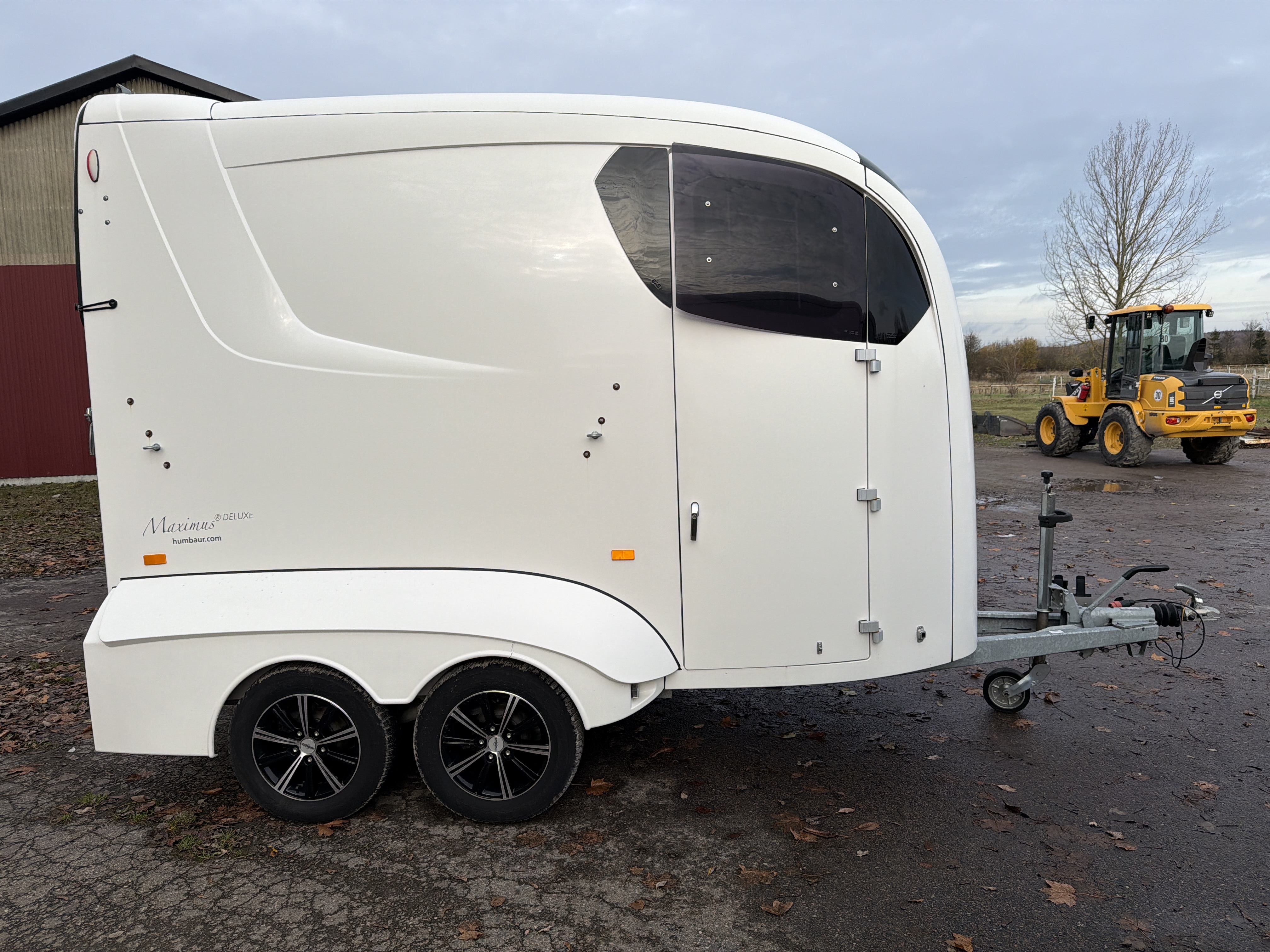 Horse Trailer Maximus 2 0 S Humbaur PS Auction We Value The Future Horse Trailer Maximus 2 0 S Humbaur PS Auction We Value The Future
