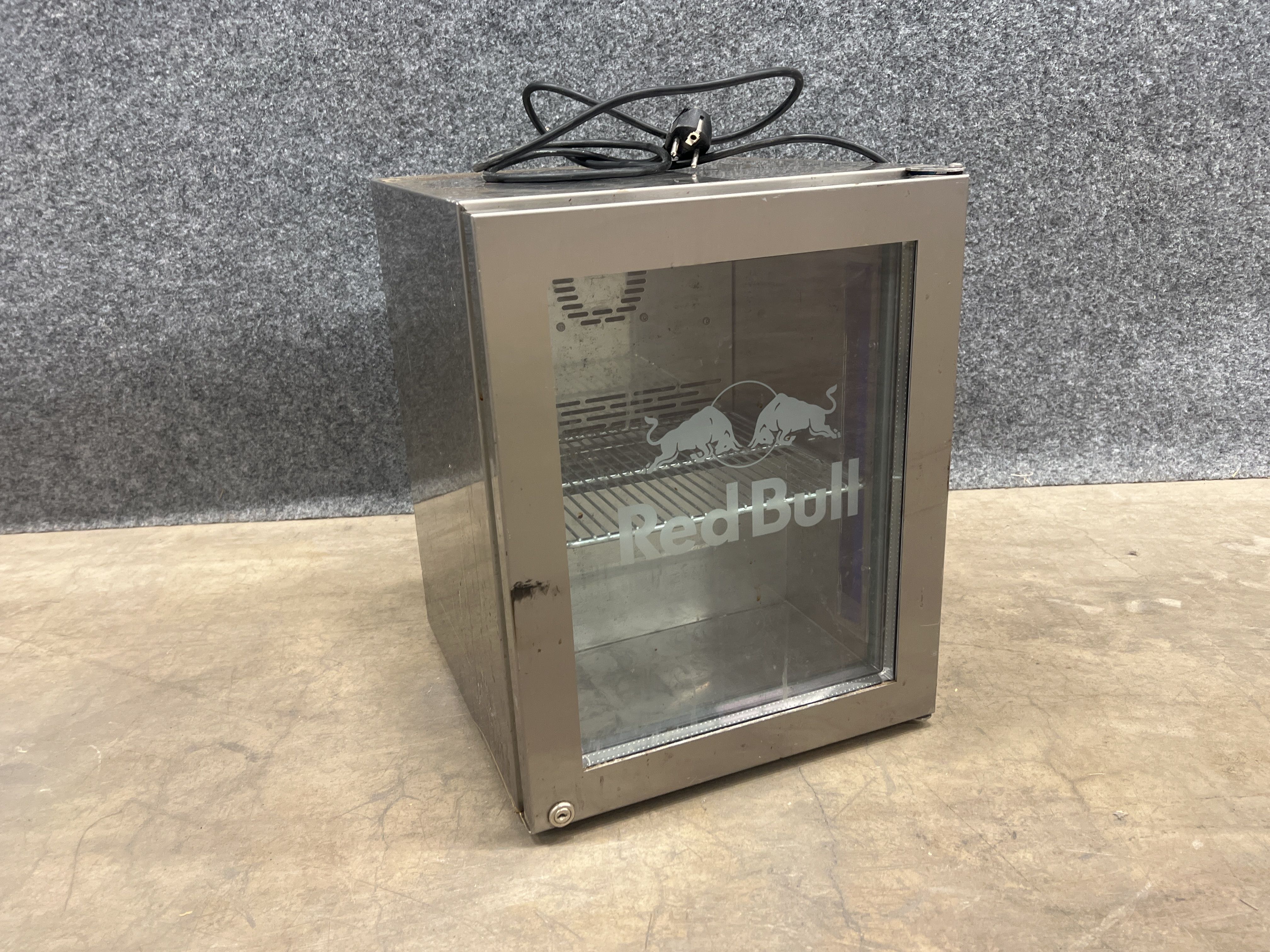 Mini fridge Liebherr Style Cooler Small Index 11/819 - PS Auction