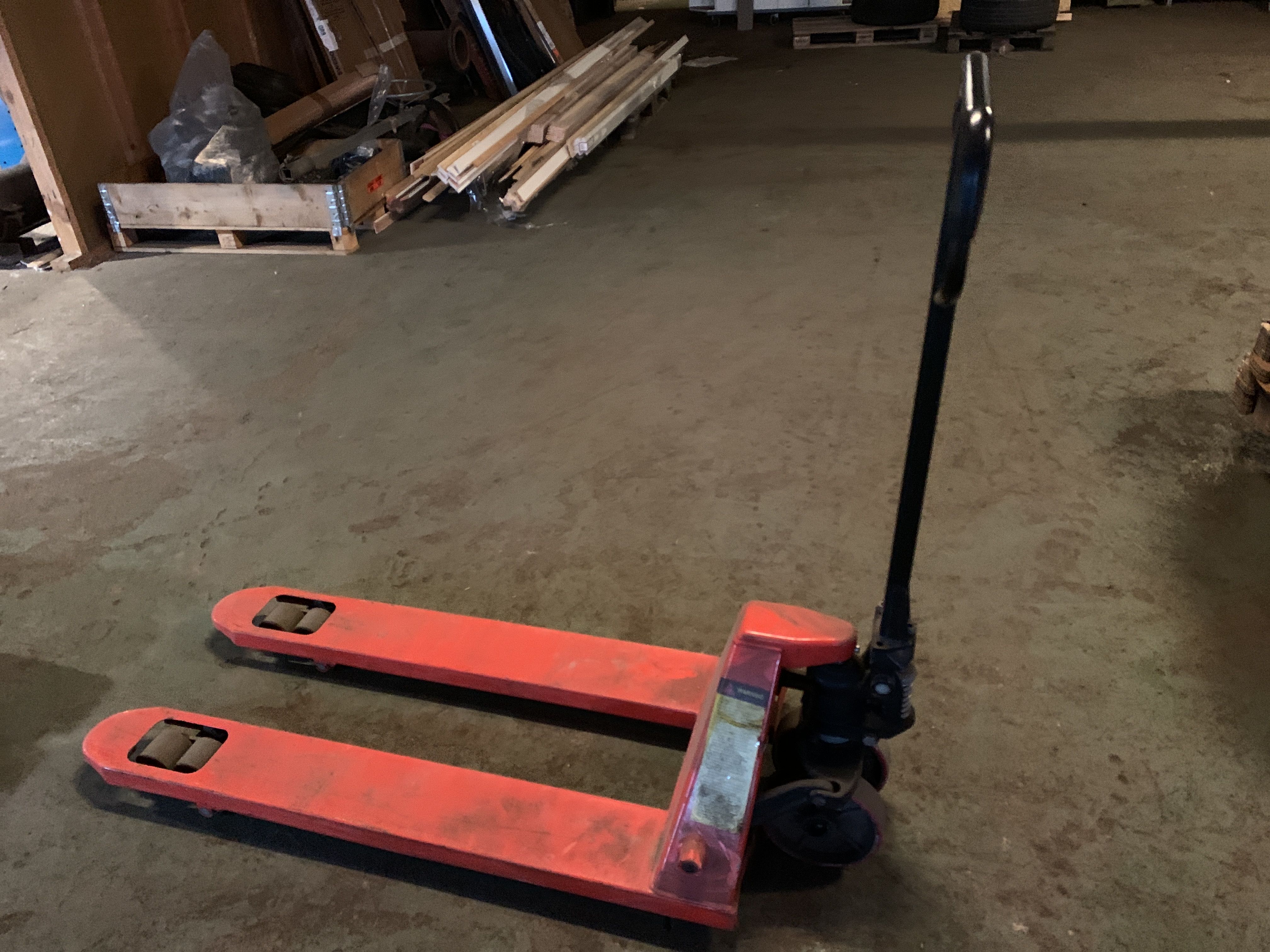 palldragare-2500-kg-auktioner-online-n-tauktioner