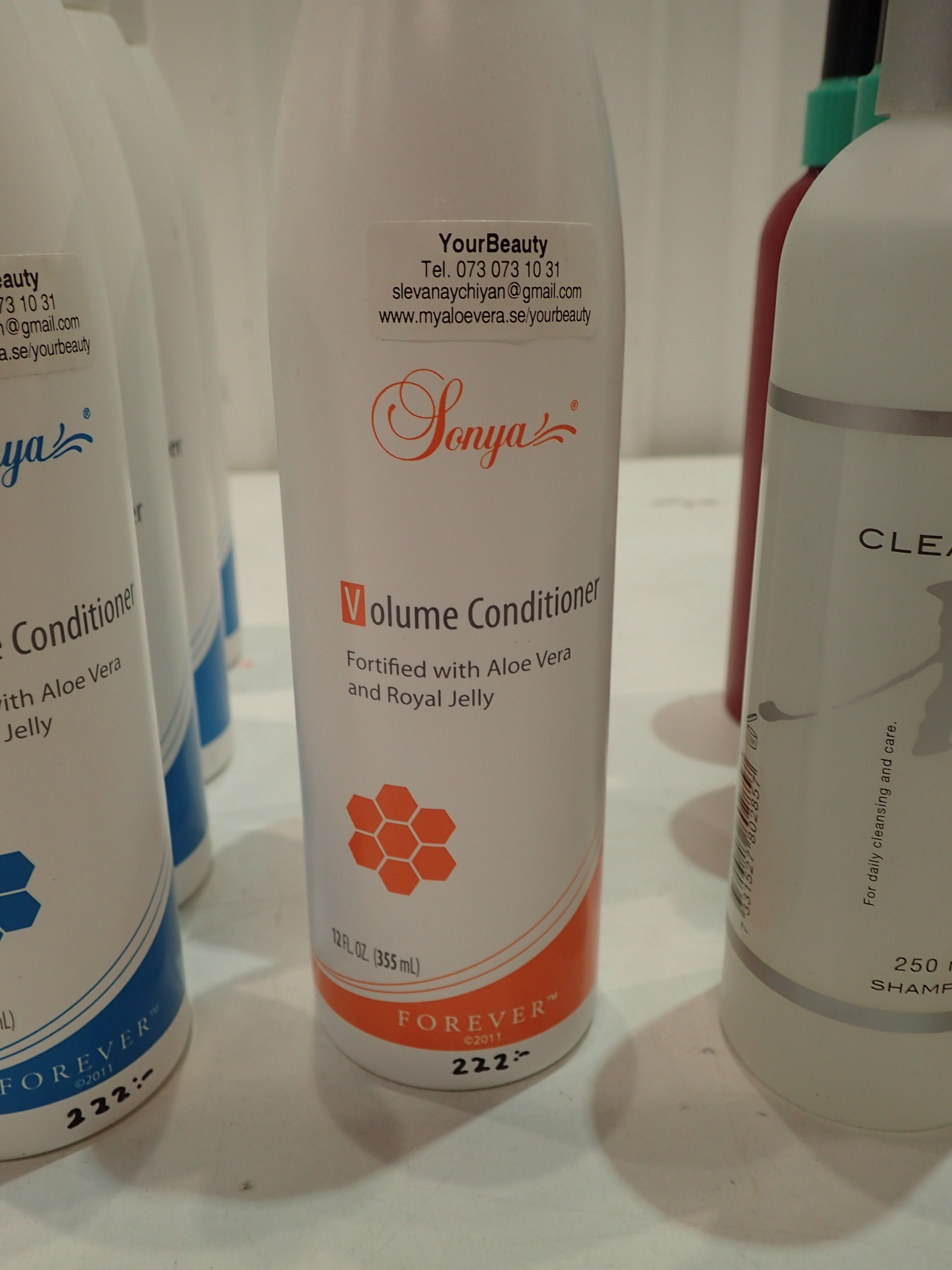 Mixed Hair Care Products From Kms Sonya Ps Auction We Value