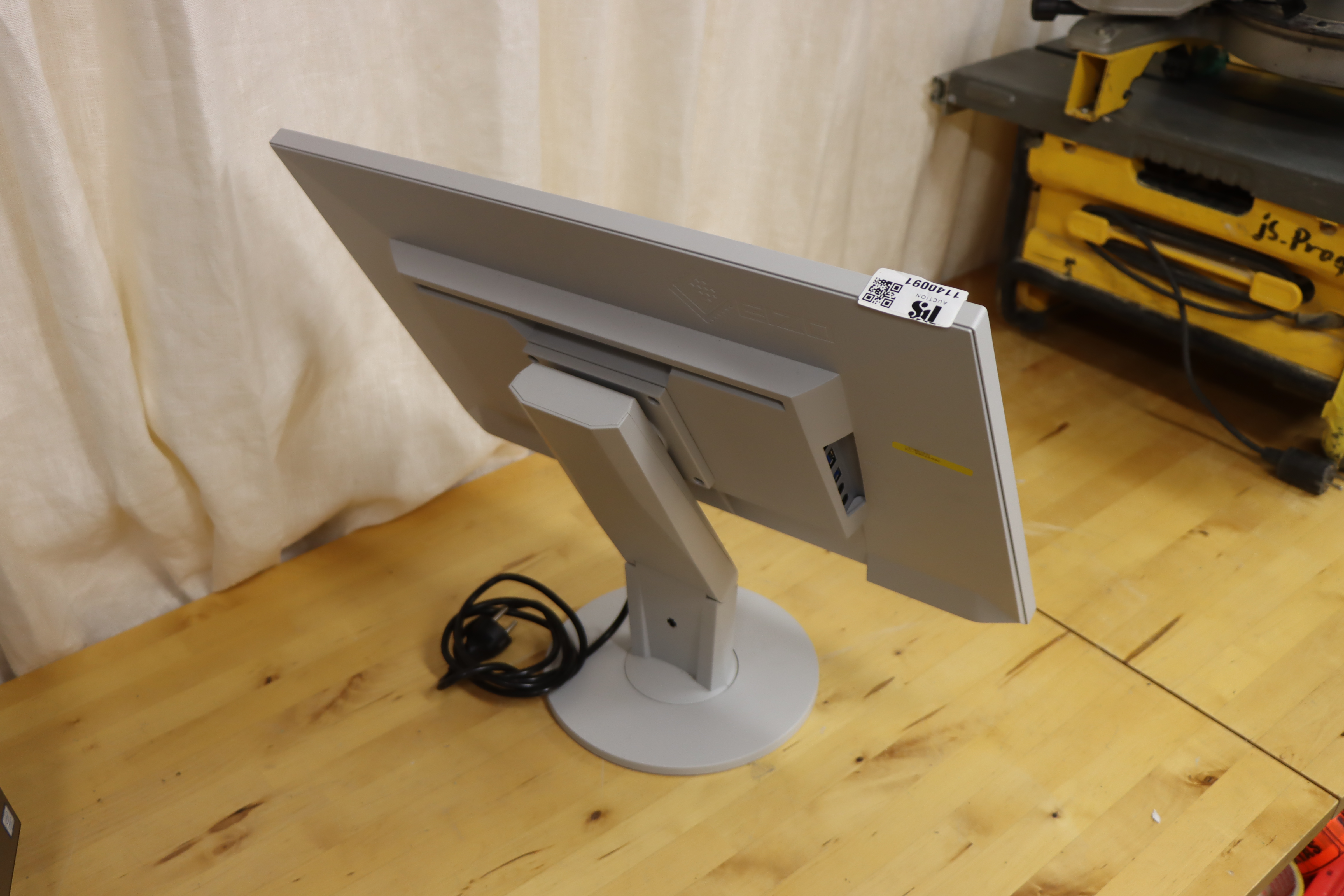 Monitor Eizo FlexScan EV2455 24 inches - PS Auction - We value the
