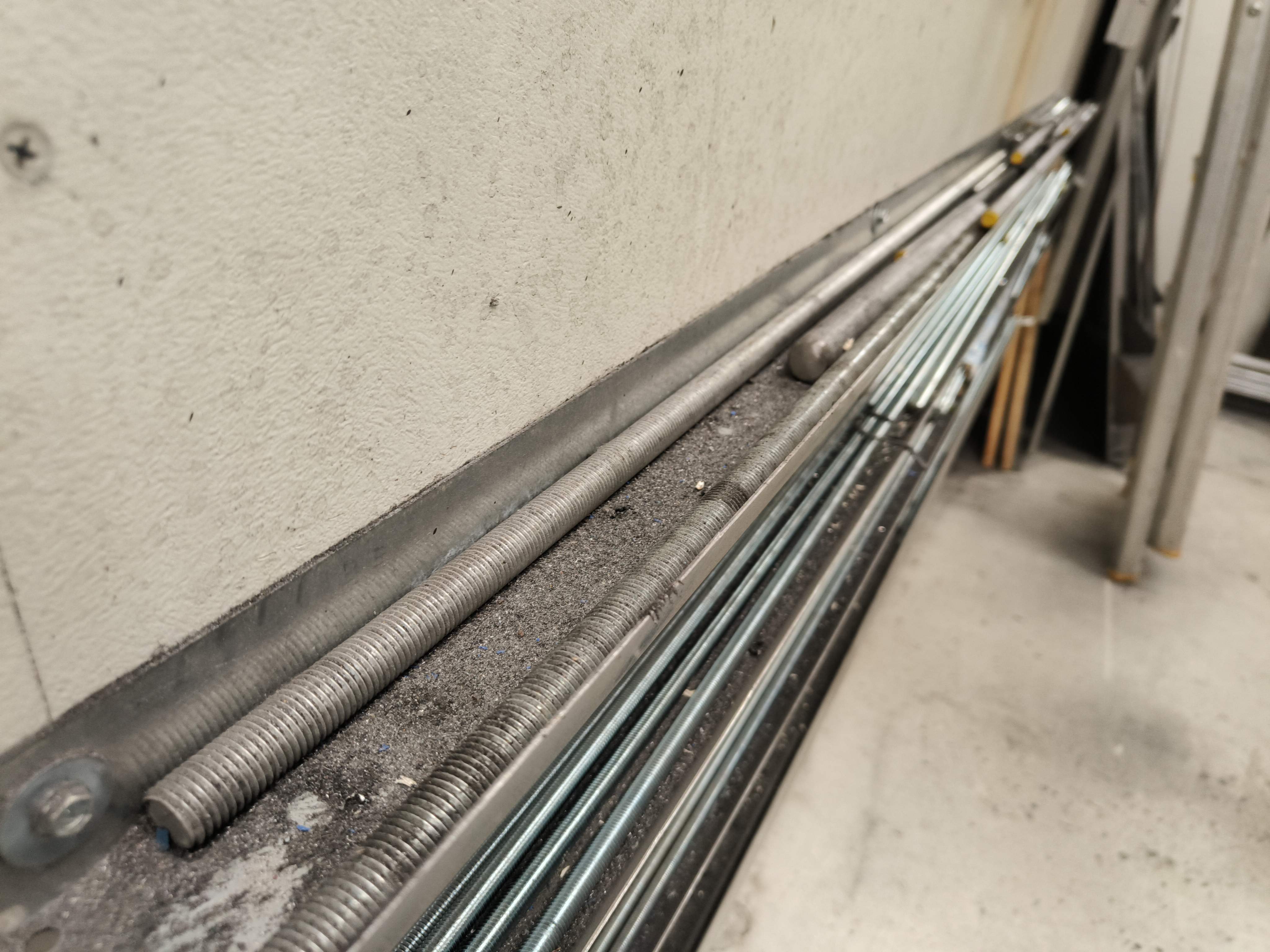 Mixed Rods Mixed threaded rods - PS Auction - We value the future - Largest in net ...